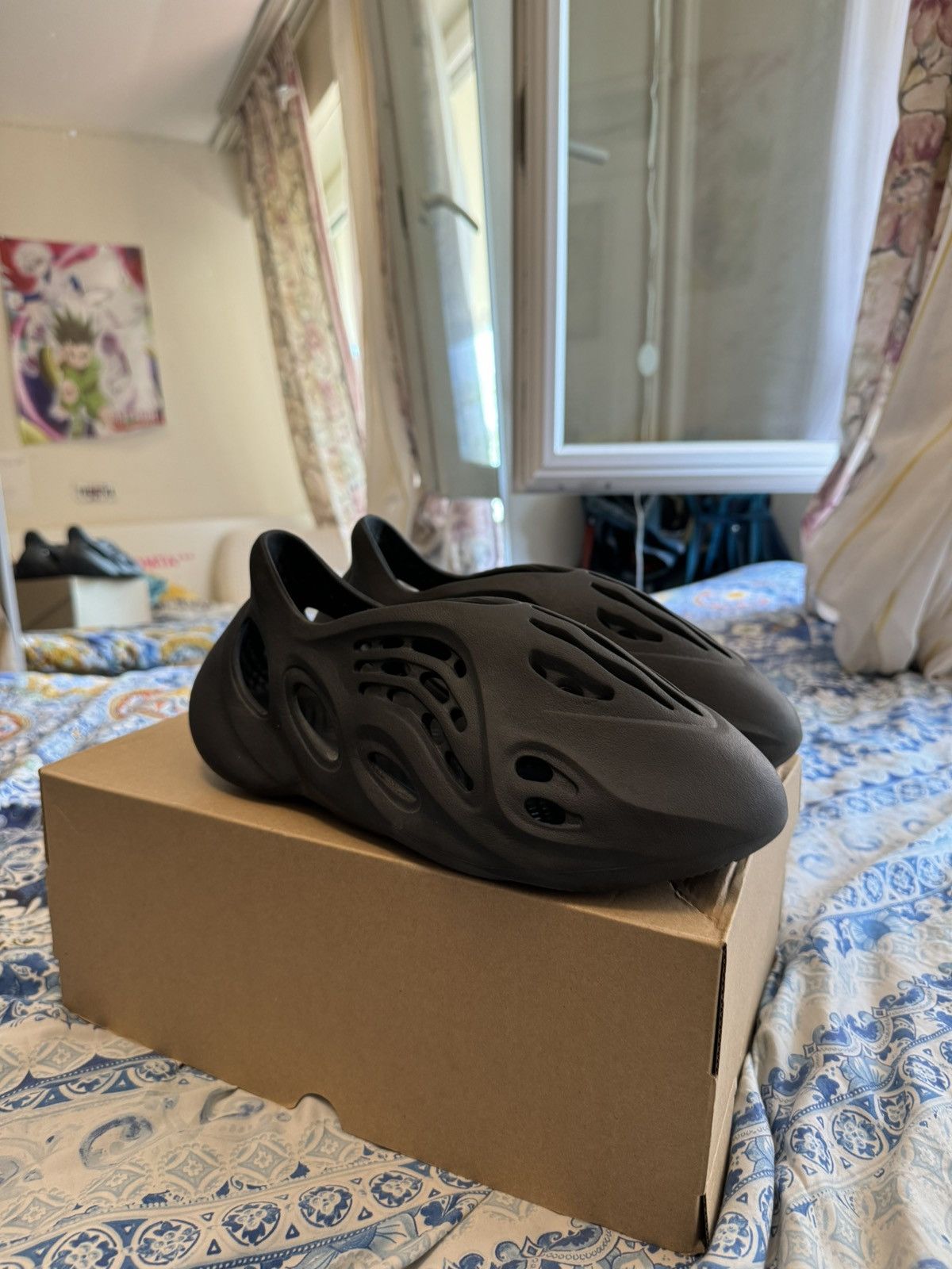 Yeezy YZY Foam Onyx Size US 10 / EU 43 - 1 Thumbnail