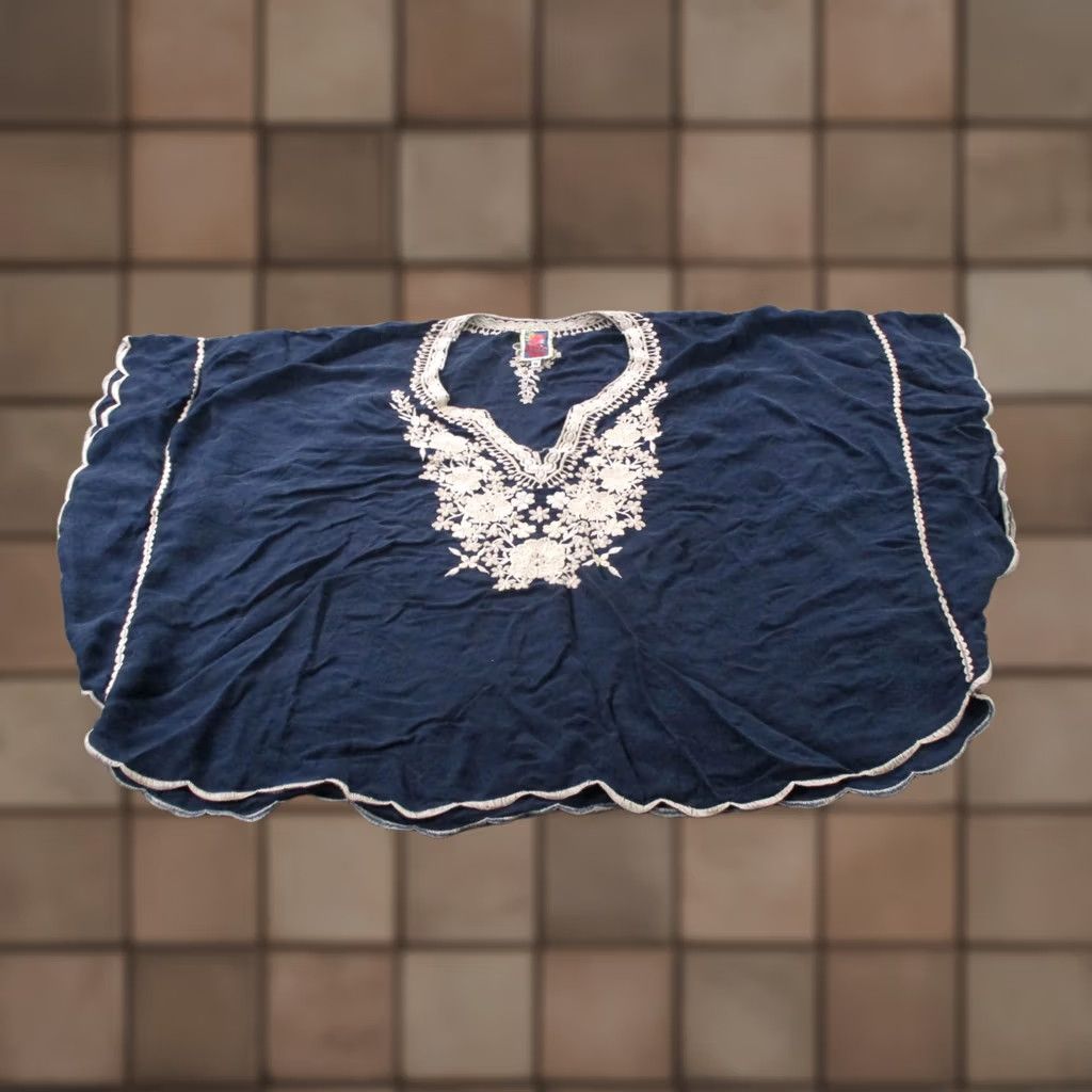 Johnny Was Johnny Was Shirt Womens M Blue Rayon Embroidered Blouse Top Oversized Flowy Size M / US 6-8 / IT 42-44 - 1 Thumbnail