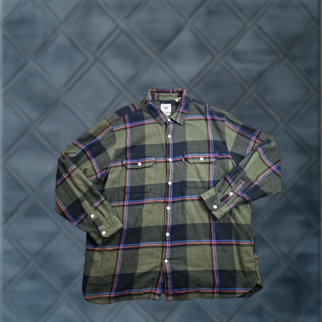 Levi's Levi's Jackson Worker Flannel Shirt XL Green Plaid Long Sleeve Relaxed Fit Mens Button-Up | Cotton Flannel | Vintage: No Size US XL / EU 56 / 4 - 1 Thumbnail