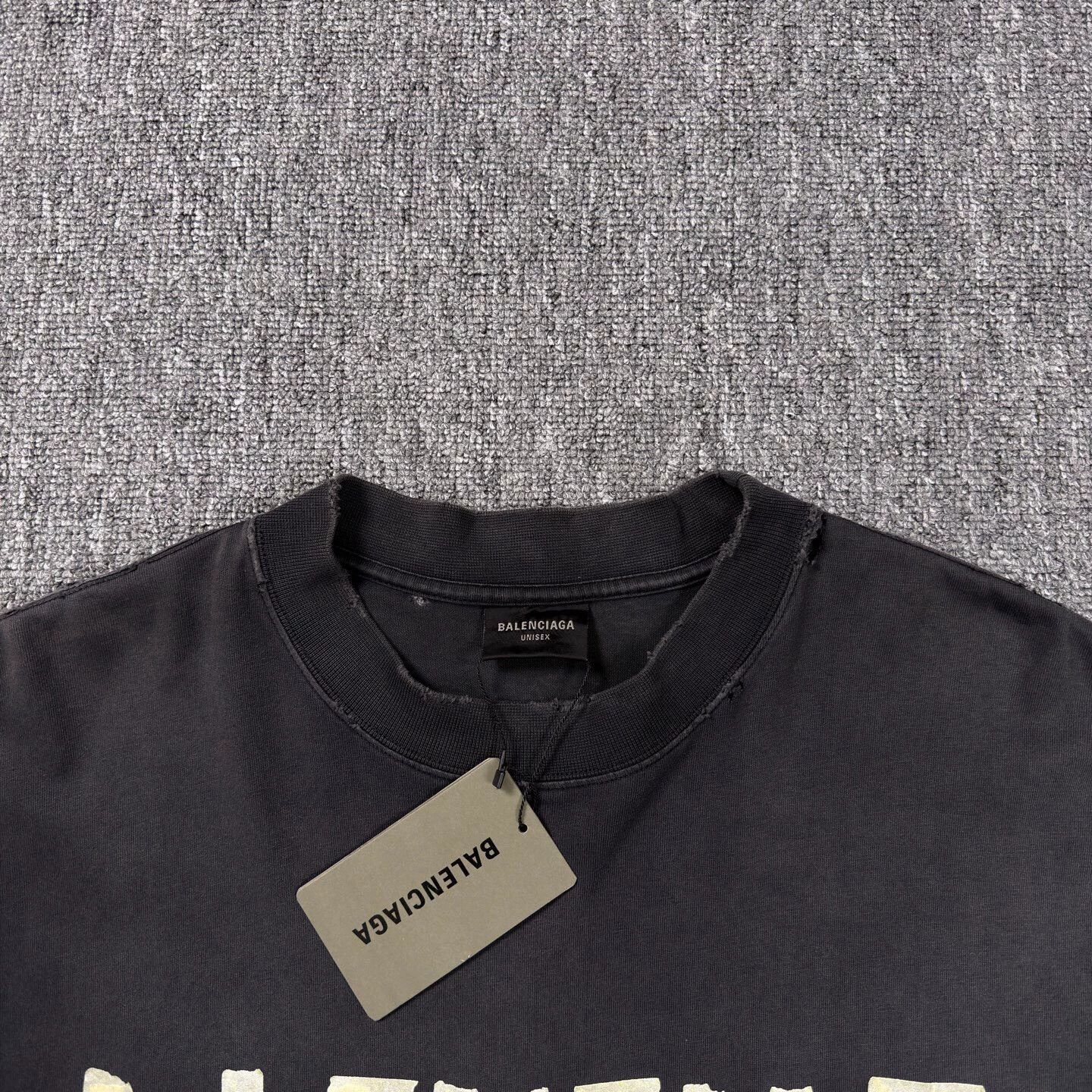 Balenciaga Balenciaga Black Tape Slogan SS M Size US M / EU 48-50 / 2 - 3 Thumbnail