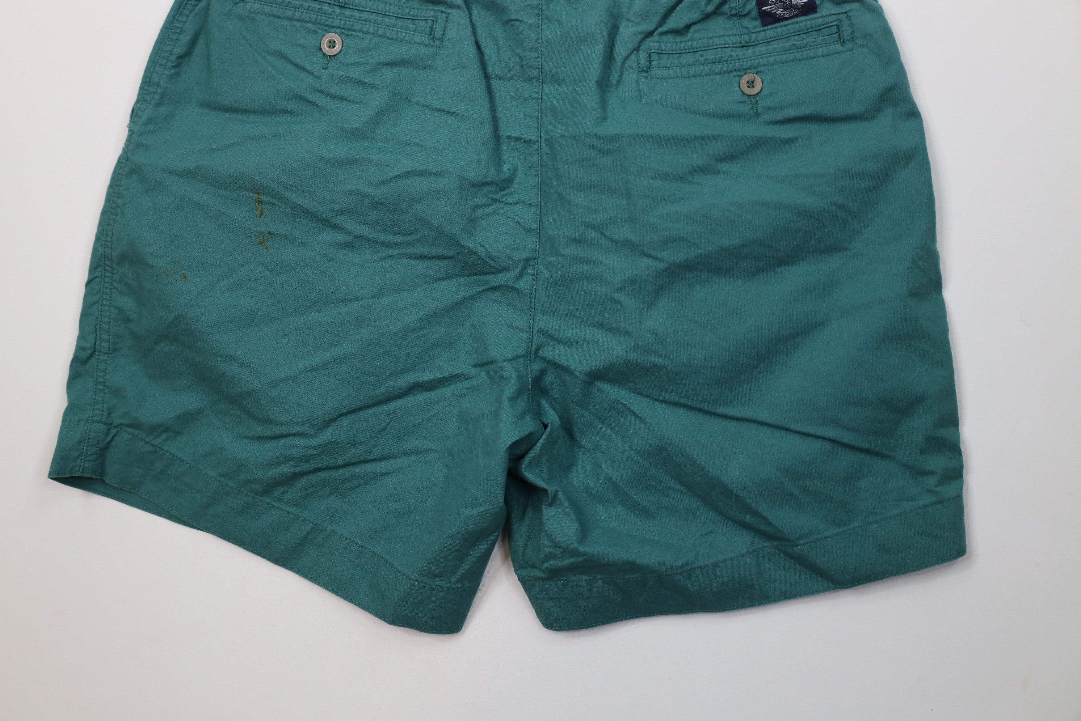 Vintage Vintage 90s Streetwear Pleated Above Knee Chino Shorts Green Size US 36 / EU 52 - 14 Thumbnail