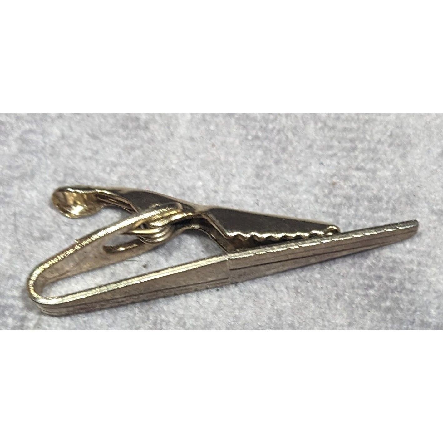 Other Vintage Etched Gold Tone Collectible Tie Clasp Size ONE SIZE - 10 Thumbnail