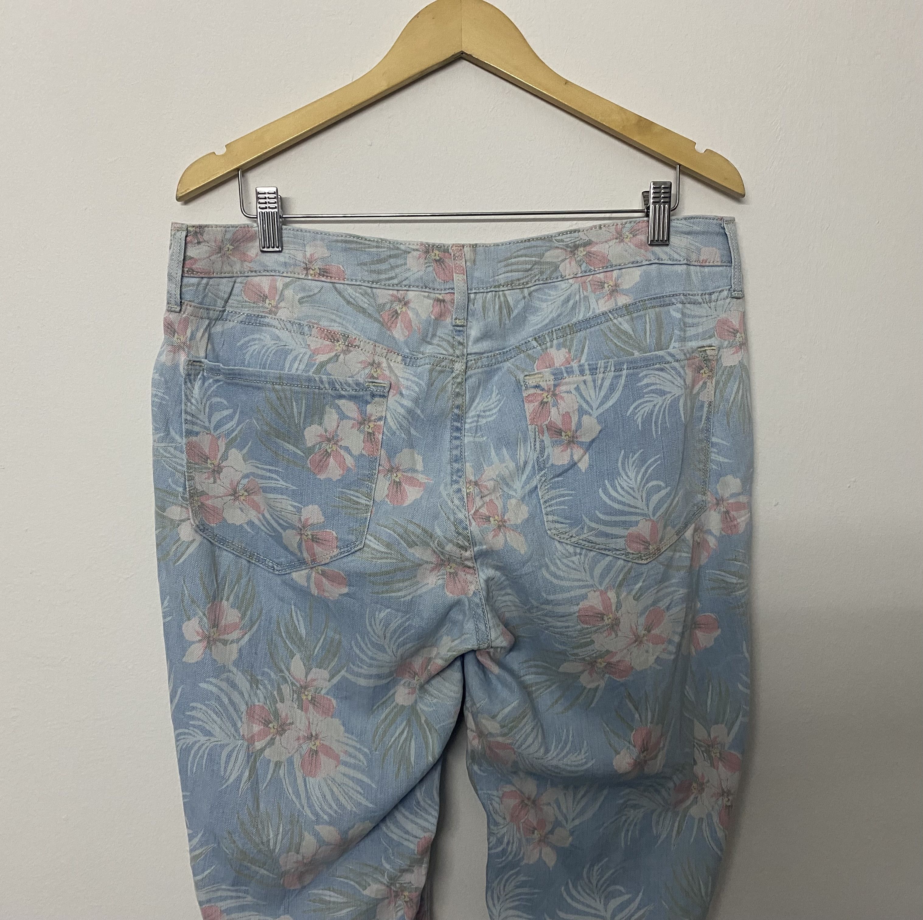 Old Navy Vintage Old Navy Rooke Star Floral Jeans Size 38" / US 16 / IT 52 - 6 Thumbnail