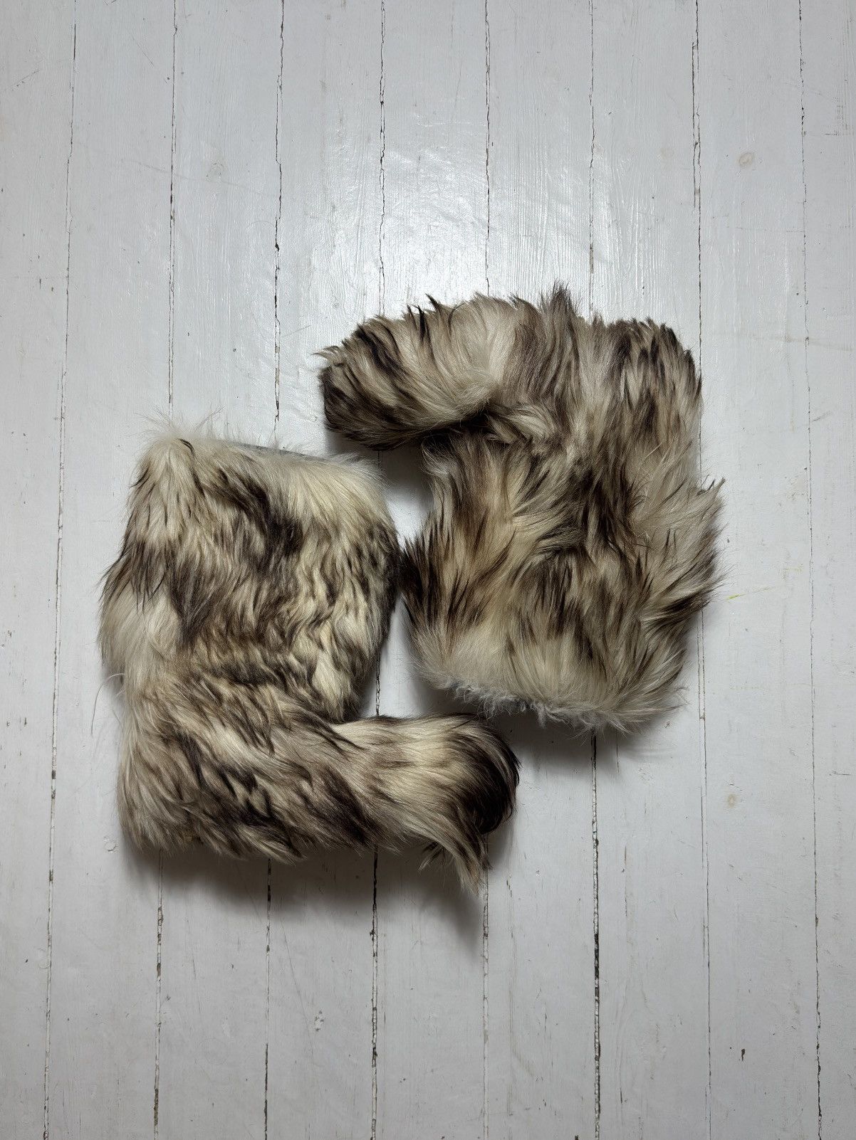 Other VINTAGE IDEAL FUR YETI MOHAIR SNOW MOON Y2K UNT BOOTS Size US 6.5 / IT 36.5 - 1 Thumbnail