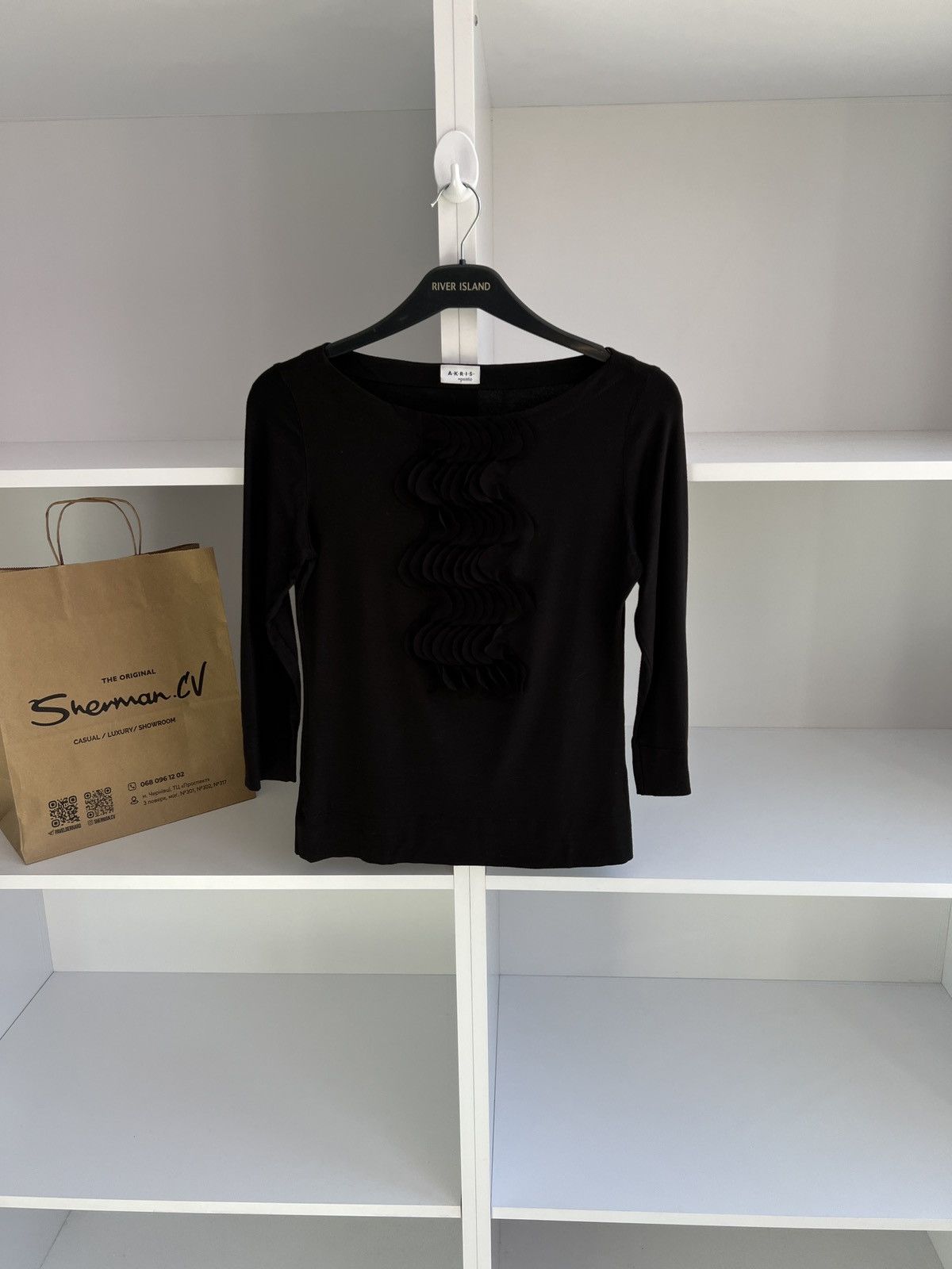Akris × Designer × Vintage Vintage Akris Women's Black Blouse Size XS / US 0-2 / IT 36-38 - 2 Thumbnail