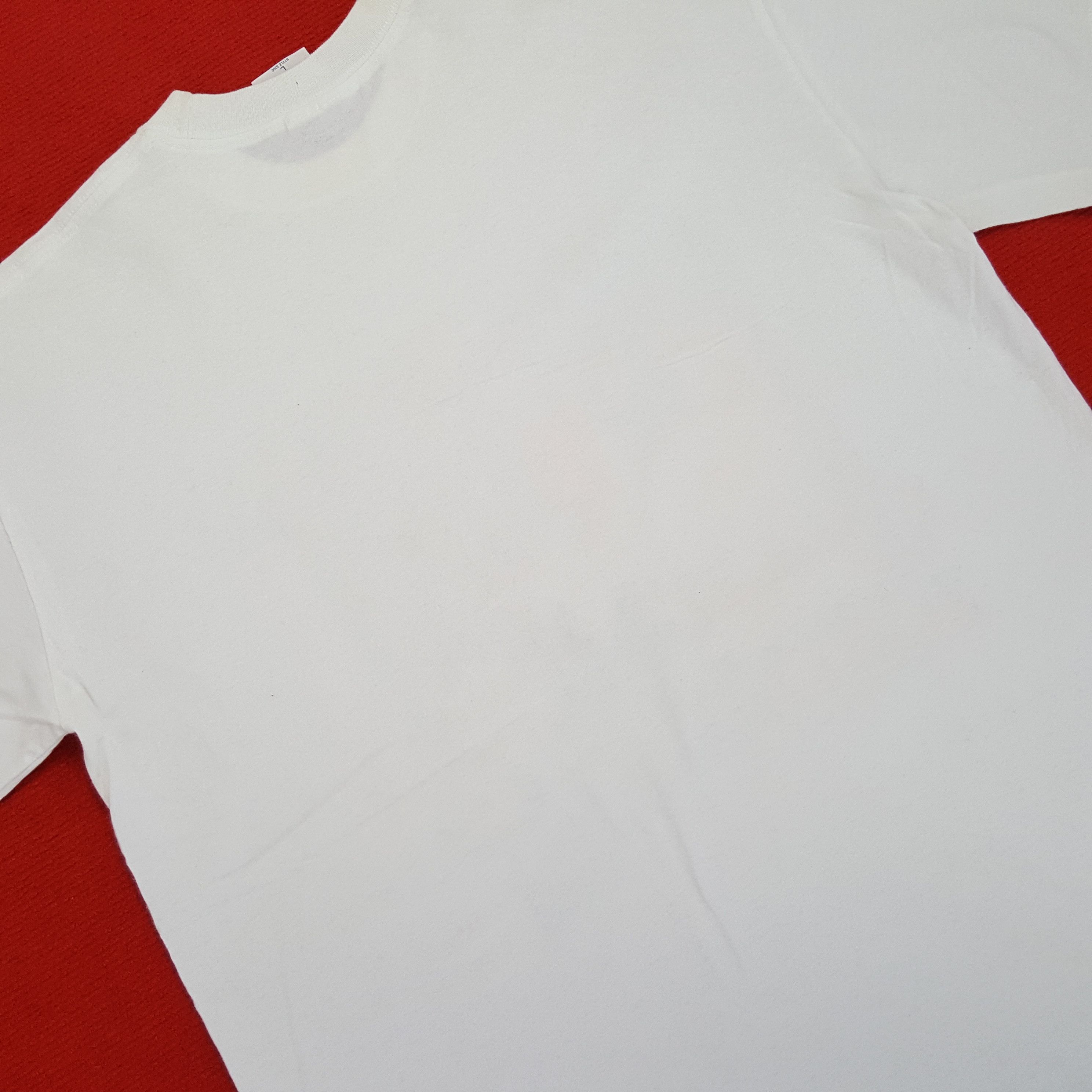 MLB × New York Yankees × Vintage Majestic MLB American Sport Baseball Team Vintage Tshirt Size US XL / EU 56 / 4 - 5 Thumbnail