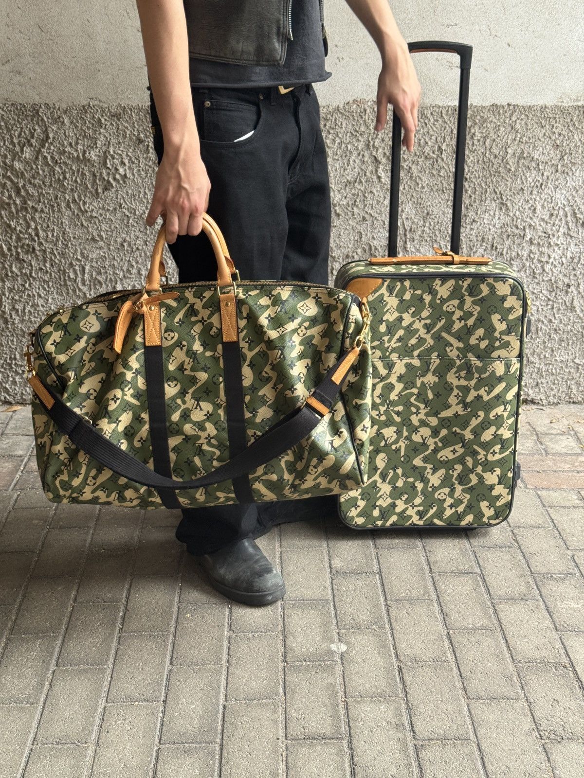 Louis Vuitton × Takashi Murakami Louis Vuitton x Takashi Murakami Keepall Monogramouflage Size ONE SIZE - 4 Thumbnail