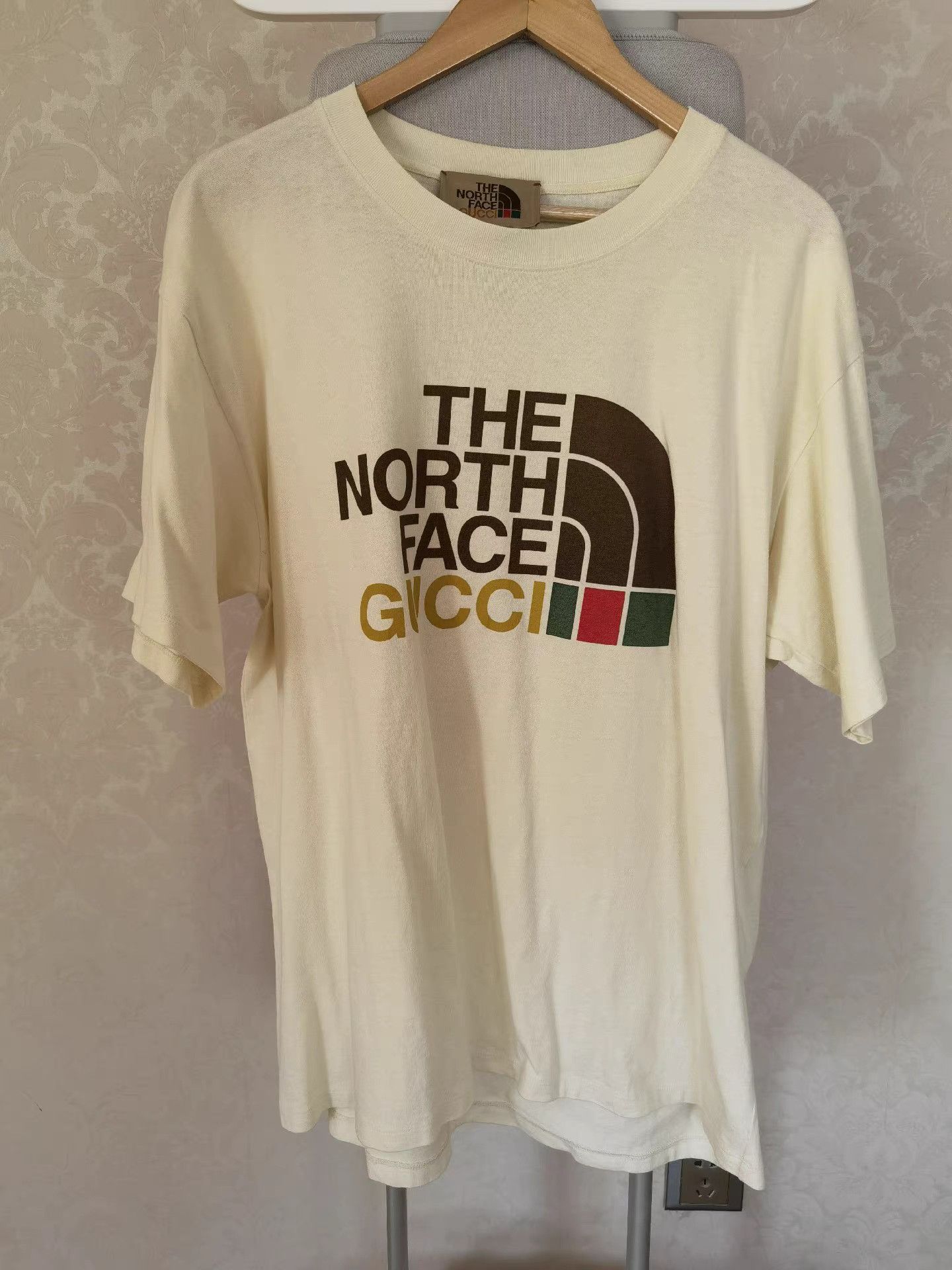 Gucci GUCCI x THE NORTH FACE Collaboration T-Shirt K17 Size US M / EU 48-50 / 2 - 1 Thumbnail