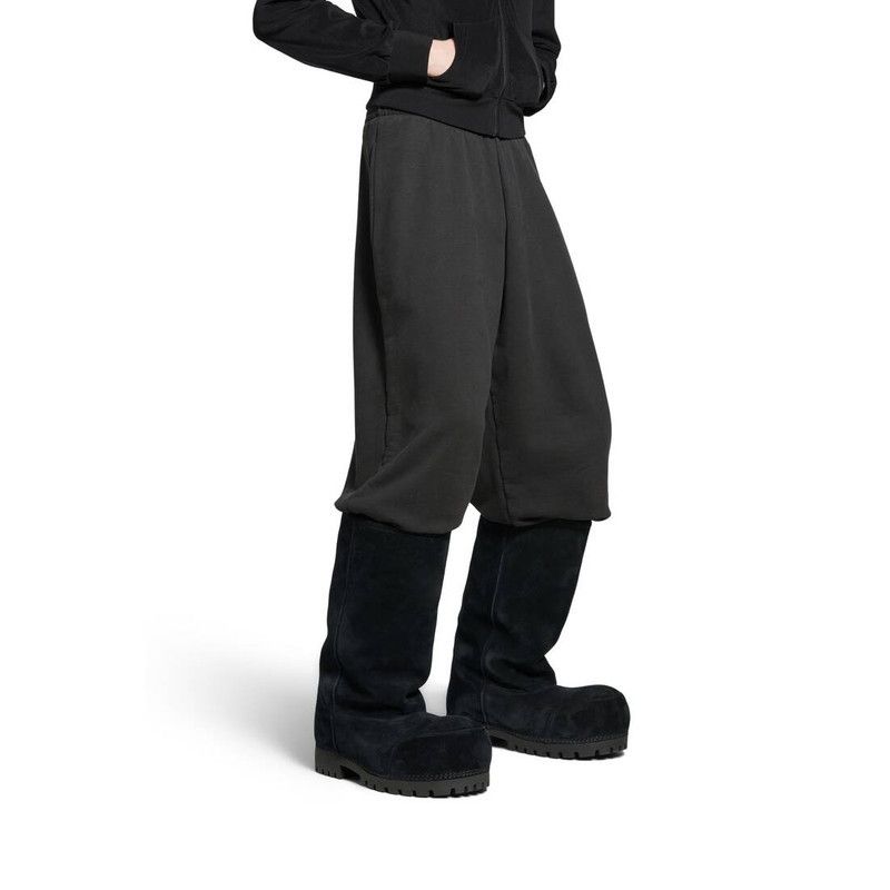 Balenciaga o1tr1nto0326 Activewear Baggy Sweatpants & Joggers in Black Size US 32 / EU 48 - 5 Thumbnail