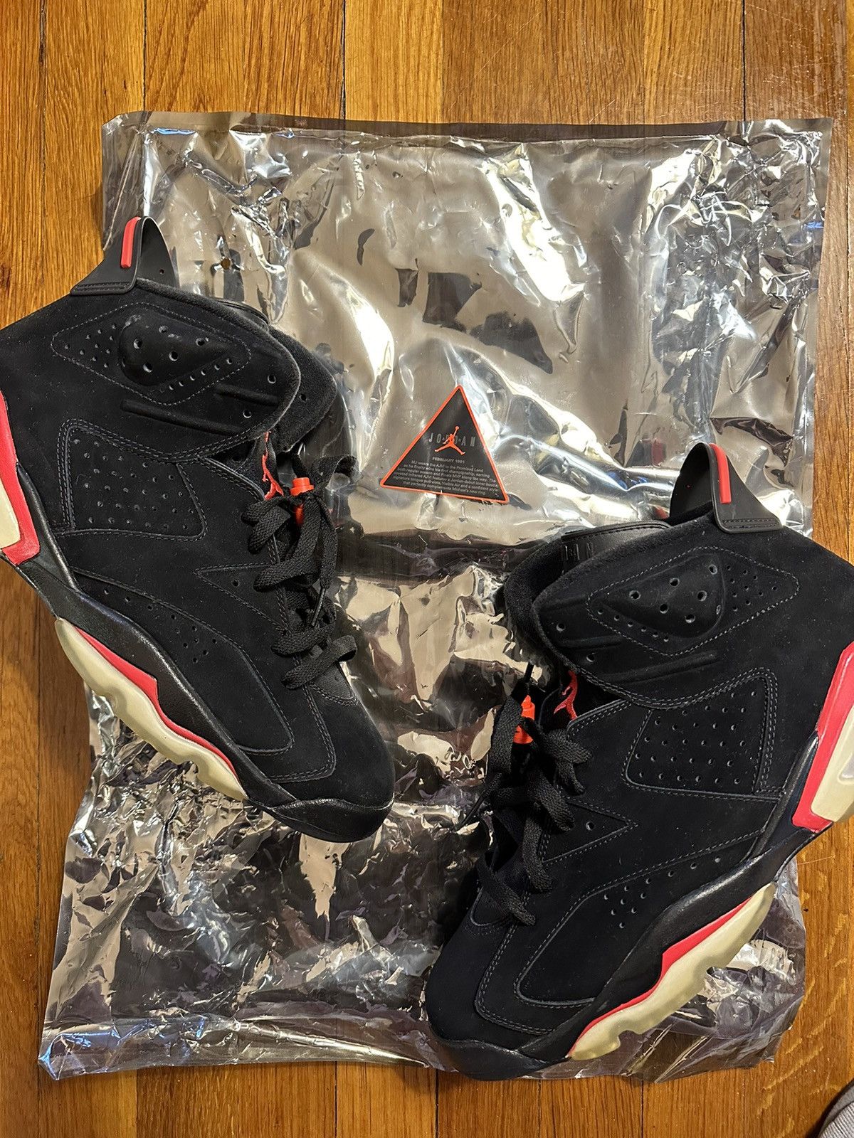Jordan Brand Jordan 6 varsity red 2010 size 12 Size US 12 / EU 45 - 9 Thumbnail