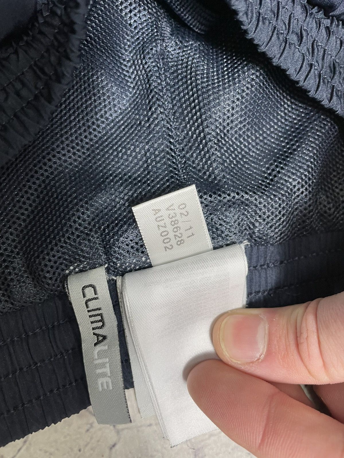 Adidas Adidas Vintage Nylon Track Suit Jacket And Pants Y2K Hype Size US S / EU 44-46 / 1 - 16 Thumbnail