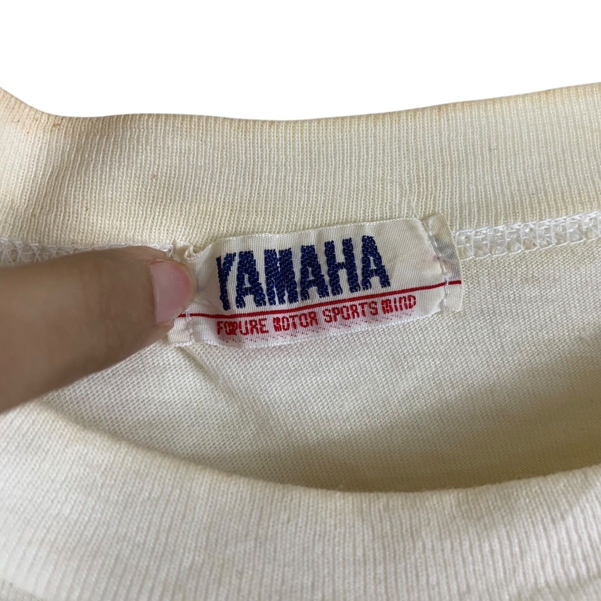Marlboro Vintage 80’ YAMAHA KENNY ROBERT Marlboro Racing Tee Shirt Size US S / EU 44-46 / 1 - 6 Thumbnail