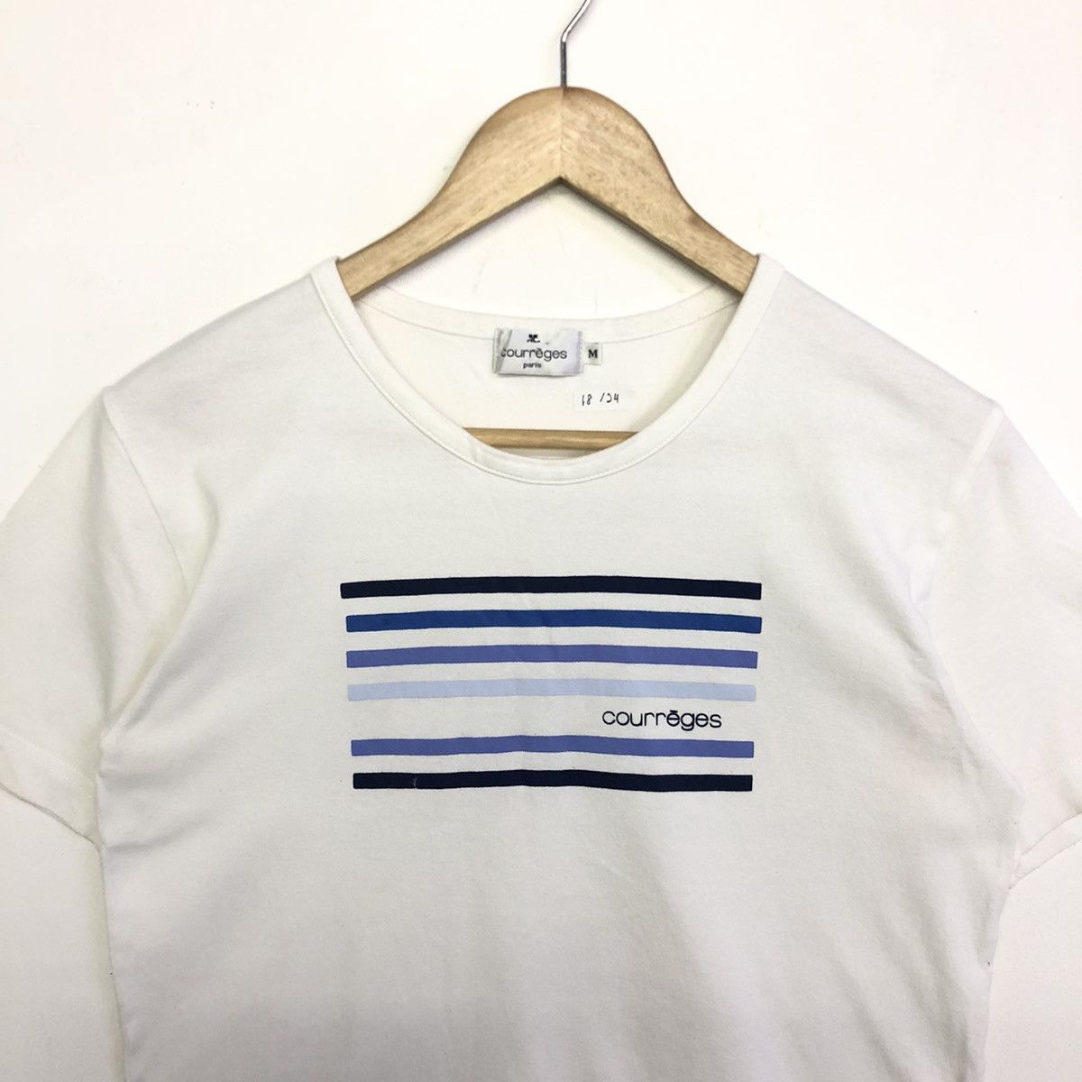 Courreges × Vintage Vintage Courreges Paris Designer Tshirt Size US M / EU 48-50 / 2 - 2 Thumbnail