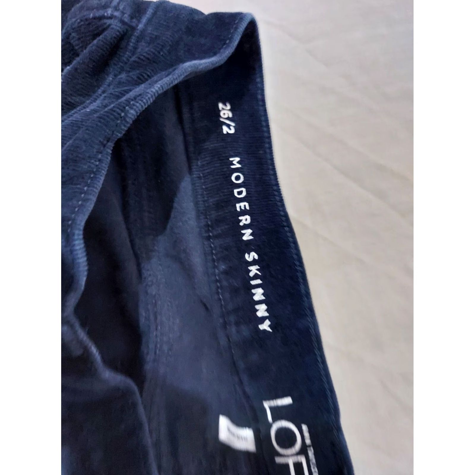Ann Taylor Womens Ann Taylor Jeans Corduroy Skinny 2 Black Cotton Pants-2 Skinny Womens Mens? Size 26" / US 2 / IT 38 - 5 Thumbnail