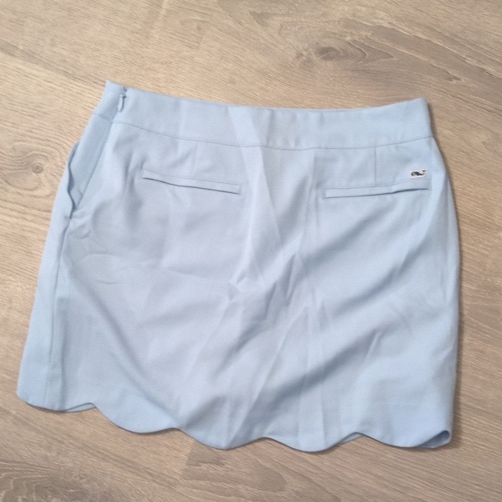 Vineyard Vines Vineyard vines blue scalloped skort size 10 Size 32" / US 10 / IT 46 - 7 Thumbnail