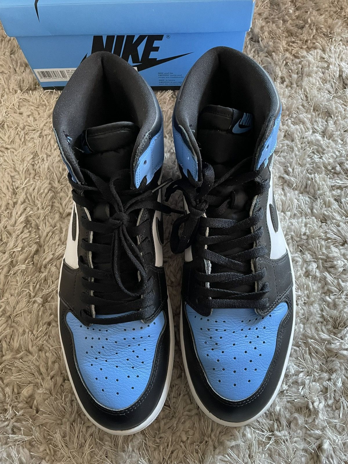 Jordan Brand Jordan 1 UNC Toe Size US 13 / EU 46 - 5 Thumbnail