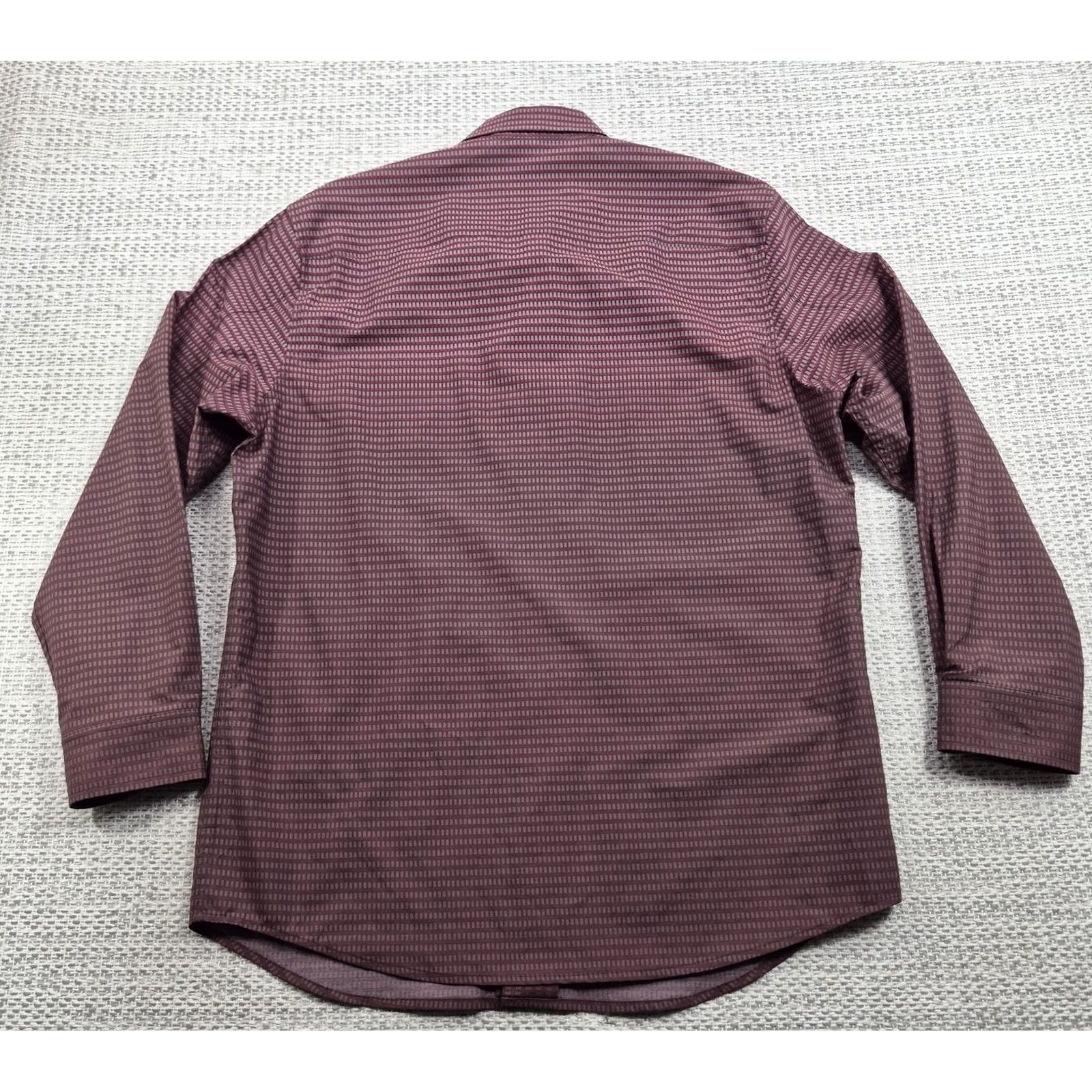 Tommy Bahama Tommy Bahama Button Up Shirt Mens Small Island Modern Long Sleeve Silk Blend Red Geometric Casual Size US S / EU 44-46 / 1 - 6 Thumbnail