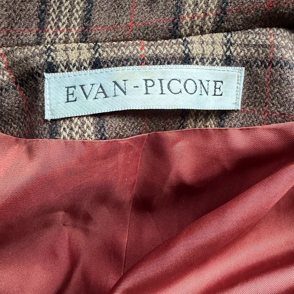 Evan Picone Vintage Evan Picone Womens Size 10 Brown Plaid Wool Blazer Size L / US 10 / IT 46 - 5 Thumbnail