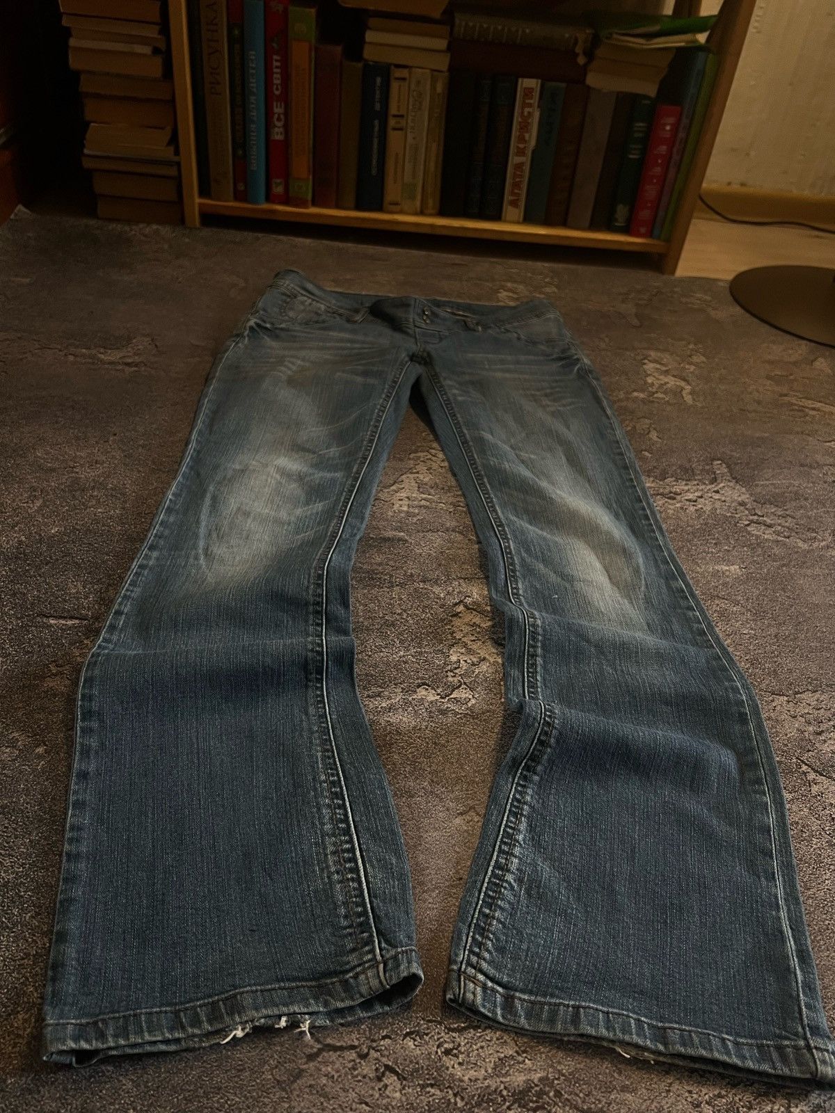 Japanese Brand Distressed Flared Slim Jeans / Faded Drip Style Y2K Size US 30 / EU 46 - 1 Thumbnail