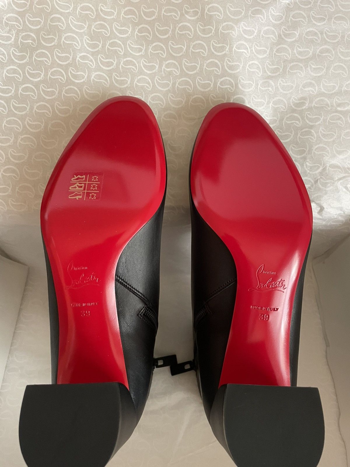 Christian Louboutin Christian Louboutin Turela Ankle Boots Size US 9 / IT 39 - 13 Thumbnail