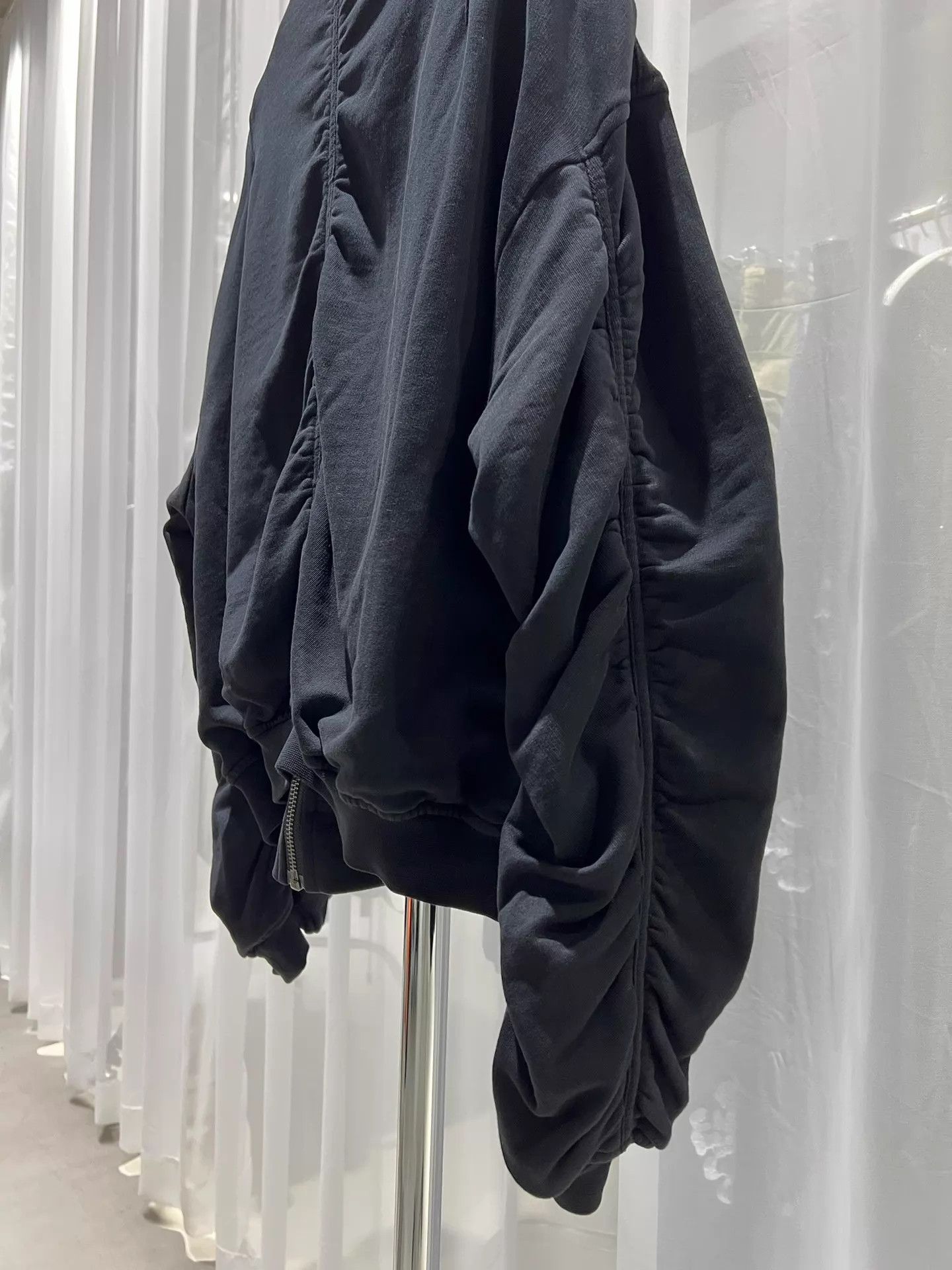 Haider Ackermann Haider Ackermann Perth Bomber Black Pleated Jacket Size US S / EU 44-46 / 1 - 6 Thumbnail