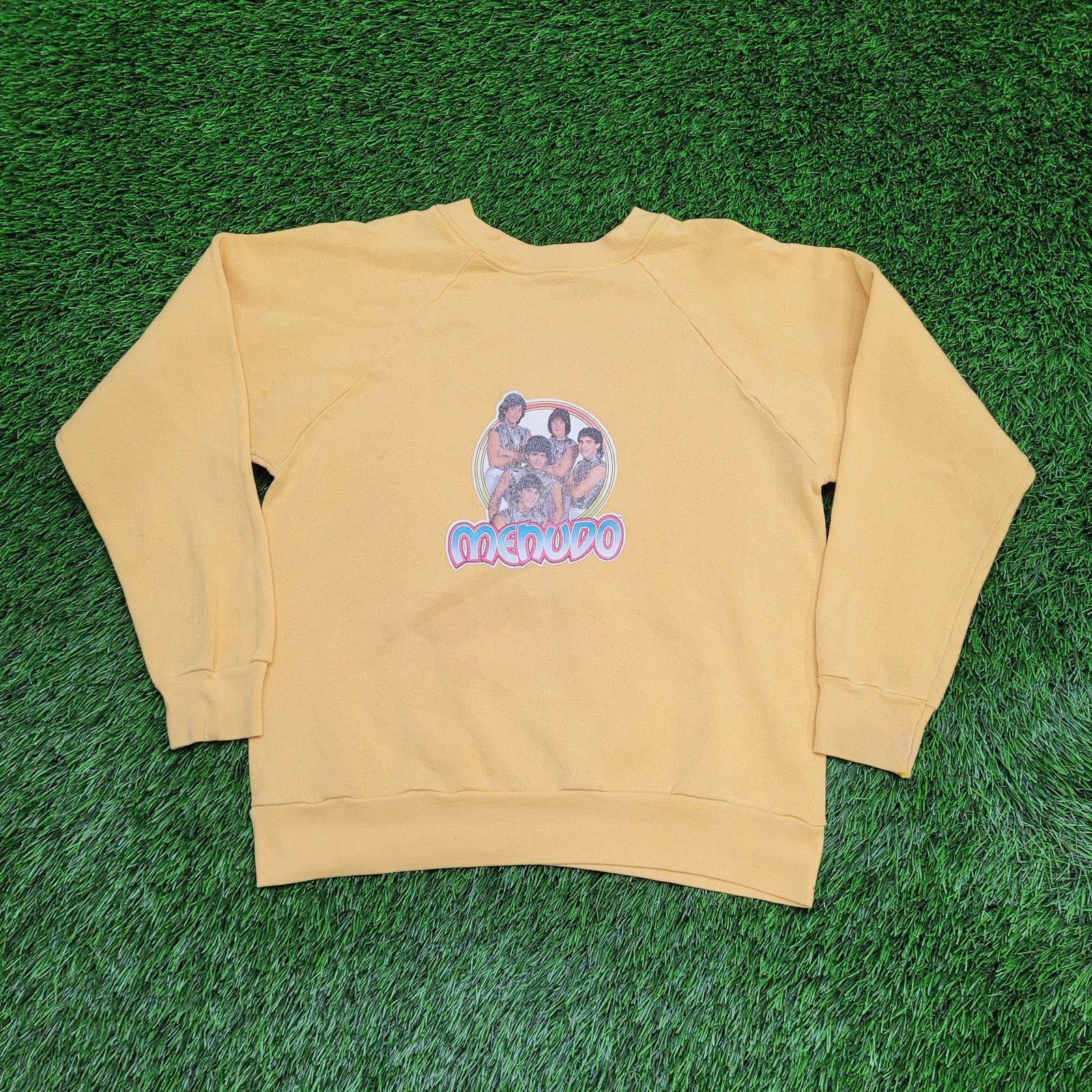 Vintage Vintage 70s Menudo Band Sweatshirt Womens S/M 19x21 Baggy Size M / US 6-8 / IT 42-44 - 1 Thumbnail