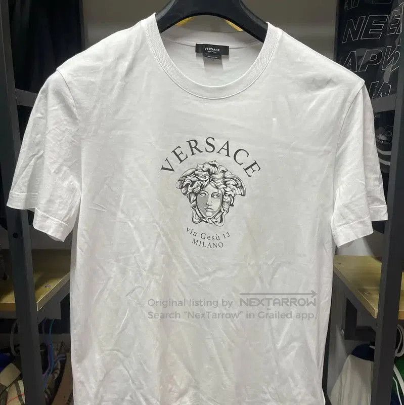 Versace Versace White Graphic Men's T-Shirt . Size US S / EU 44-46 / 1 - 1 Thumbnail