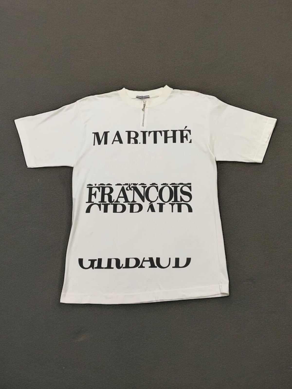 20471120 × Marithe + Francois Girbaud Marithe Francois Girbaud Trompeil Zipper Neck TShirt Size US L / EU 52-54 / 3 - 1 Thumbnail