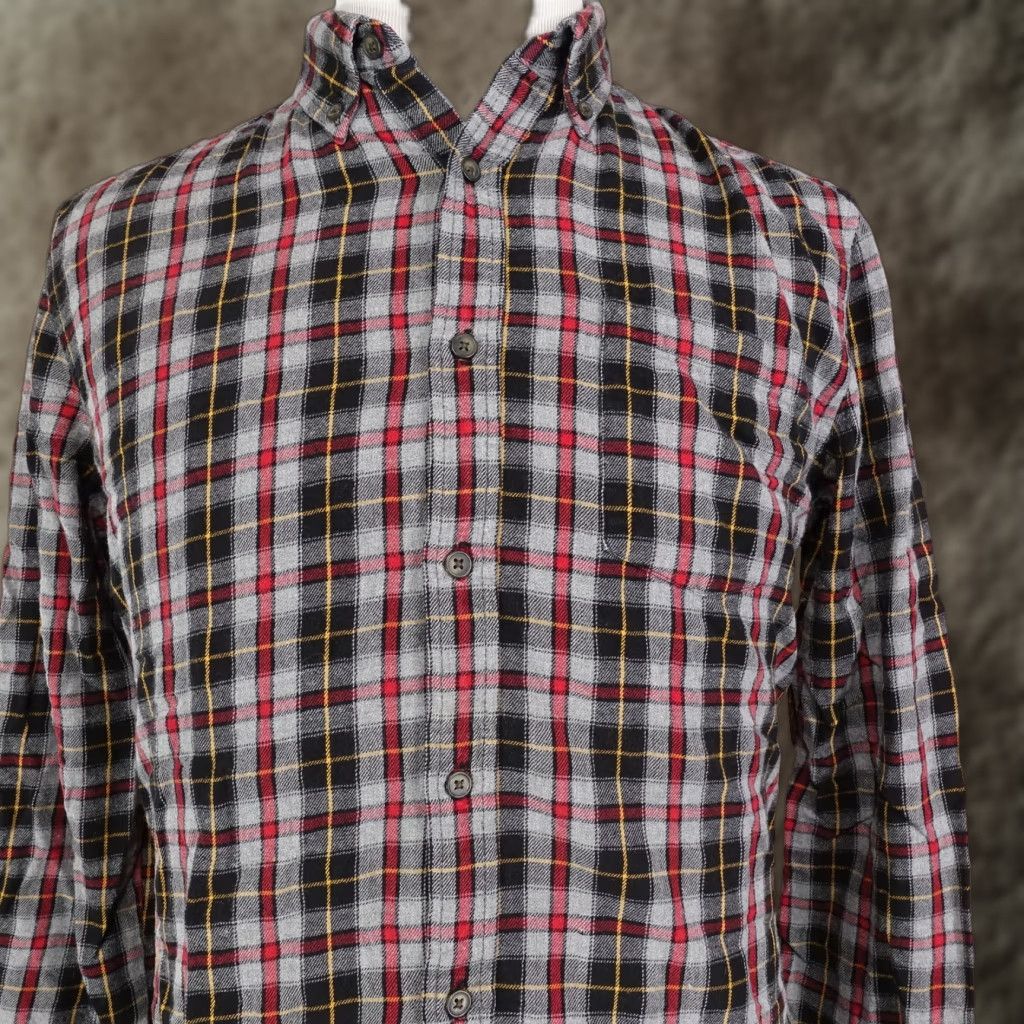 Vintage Vintage St. John's Bay Plaid Flannel Shirt Mens Medium Long Sleeve Casual Fall Winter Size US M / EU 48-50 / 2 - 1 Thumbnail
