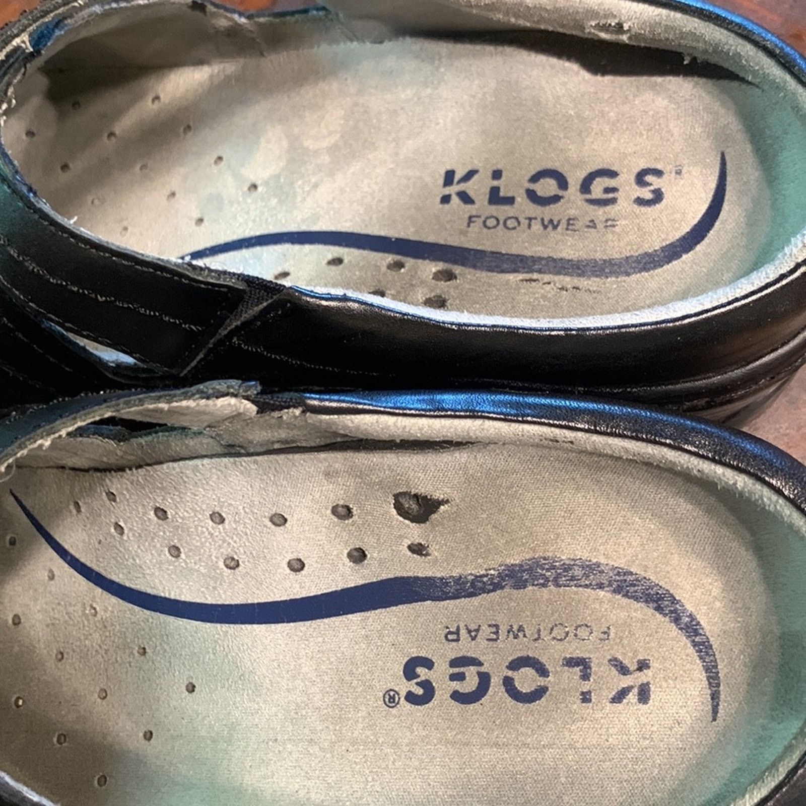 Vintage Klogs black clogs with flower cutouts Size US 8 / IT 38 - 6 Thumbnail
