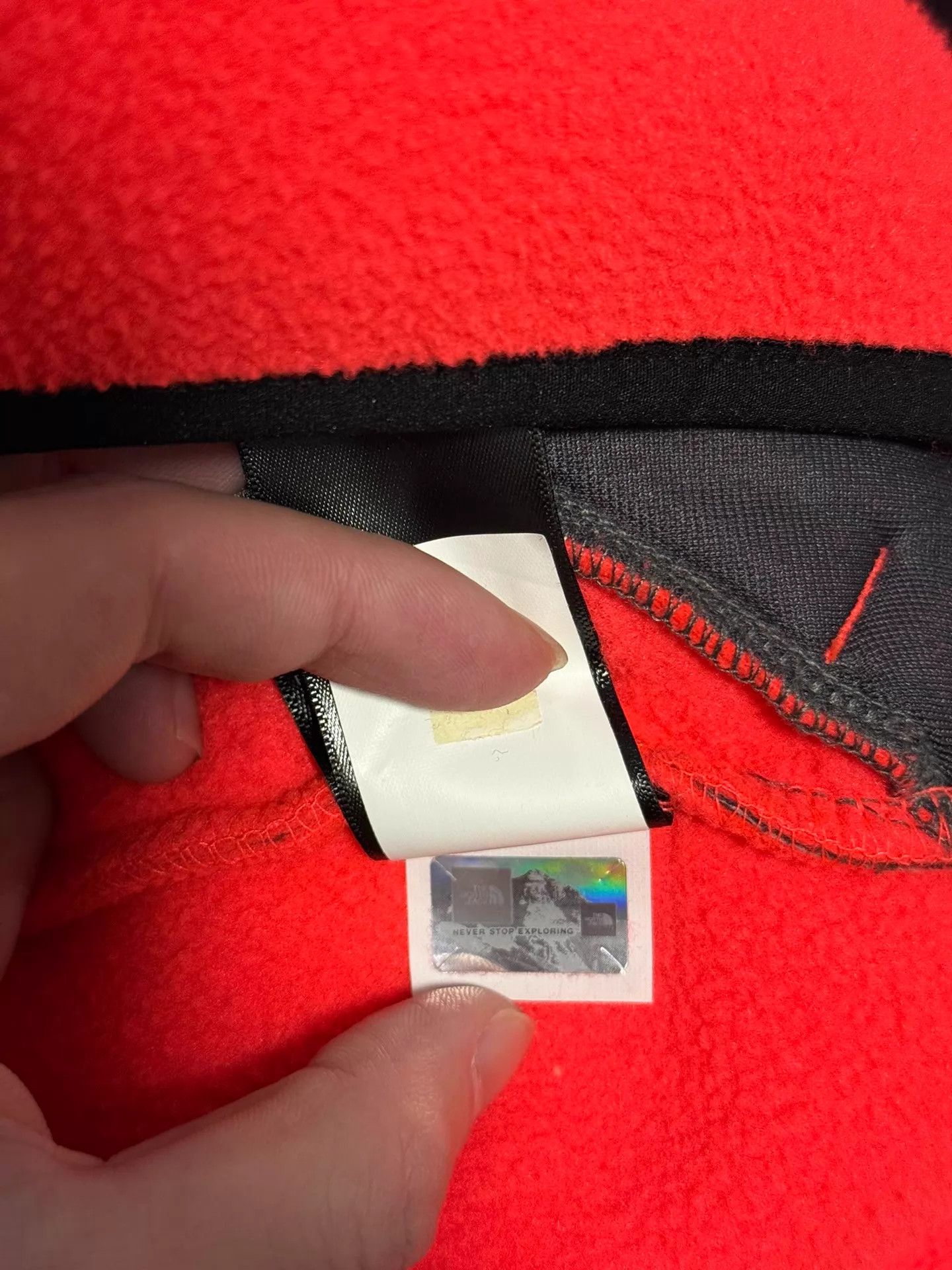 The North Face Supreme x The North Face SS20 W3 RTG Fleece Jacket Red L new Size US L / EU 52-54 / 3 - 8 Thumbnail