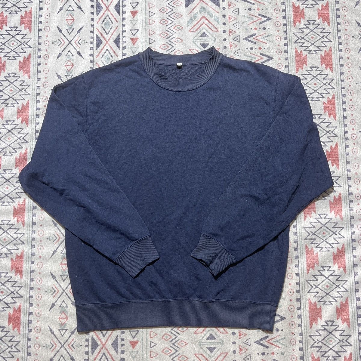 Japanese Brand × Other × Uniqlo Uniqlo Plain Sweatshirt Size US L / EU 52-54 / 3 - 1 Thumbnail