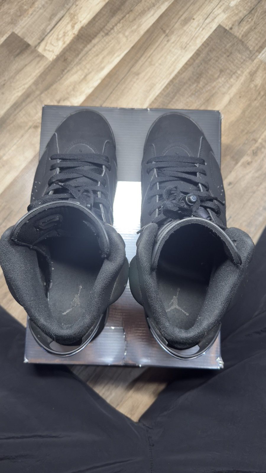 Jordan Brand AIR JORDAN 6 RETRO BLACK/METALLIC Size US 10.5 / EU 43-44 - 3 Thumbnail
