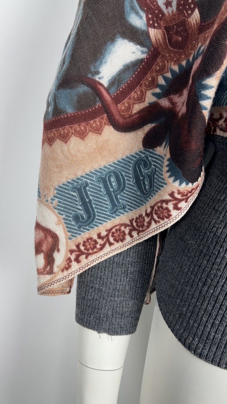 Jean Paul Gaultier Jean Paul Gaultier 1998 Native X-Ray Print Poncho Jacket Size S / US 4 / IT 40 - 6 Thumbnail