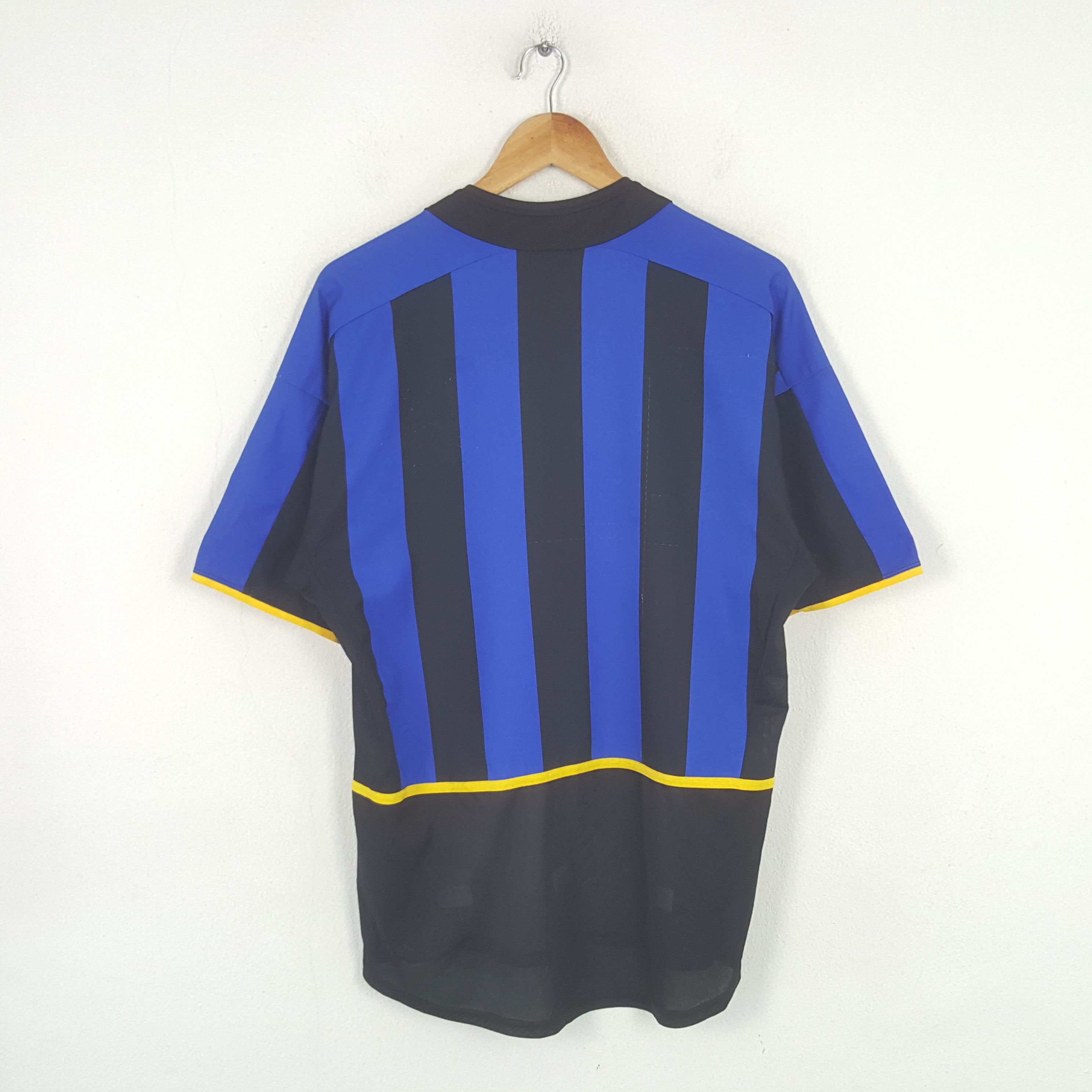 Nike Vintage Nike Inter Milan Team Soccer Jersey 31 Size US L / EU 52-54 / 3 - 3 Thumbnail