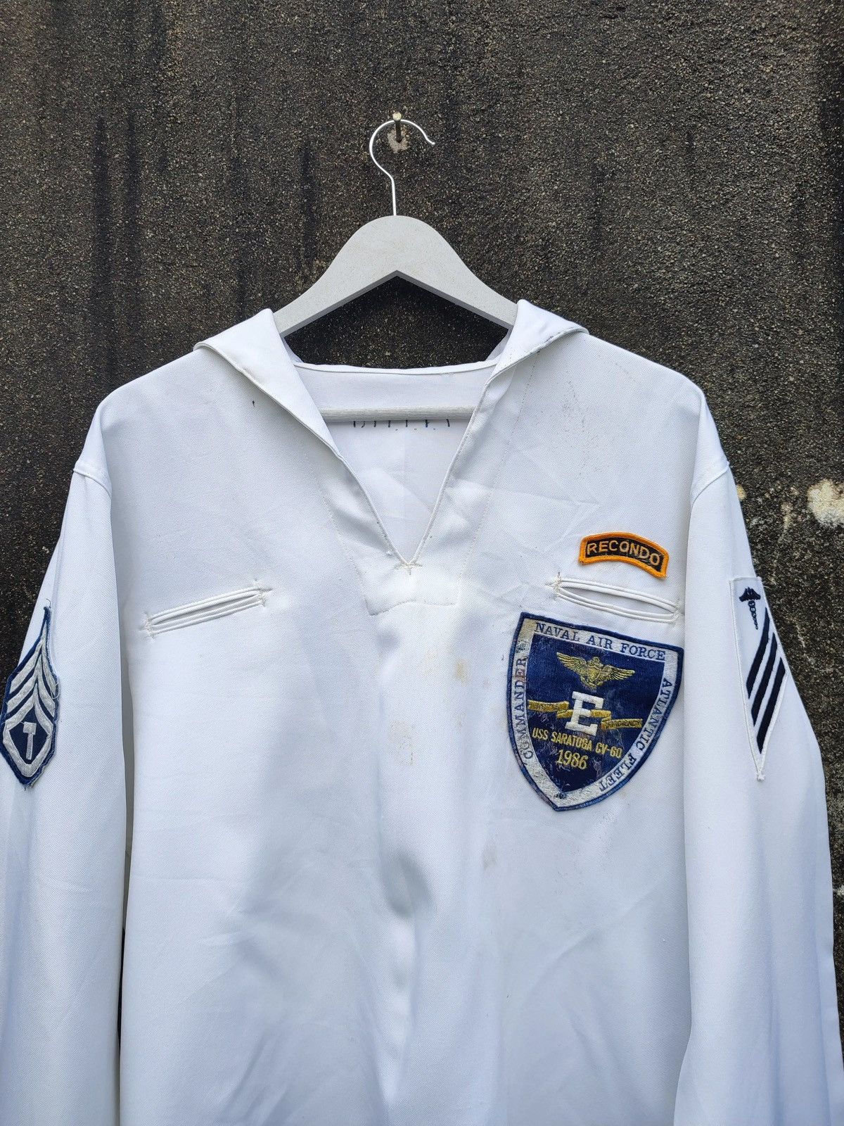 Vintage Vintage U.S. Navy White Sailor Jumper – USAF Captain Patches Size US L / EU 52-54 / 3 - 2 Thumbnail