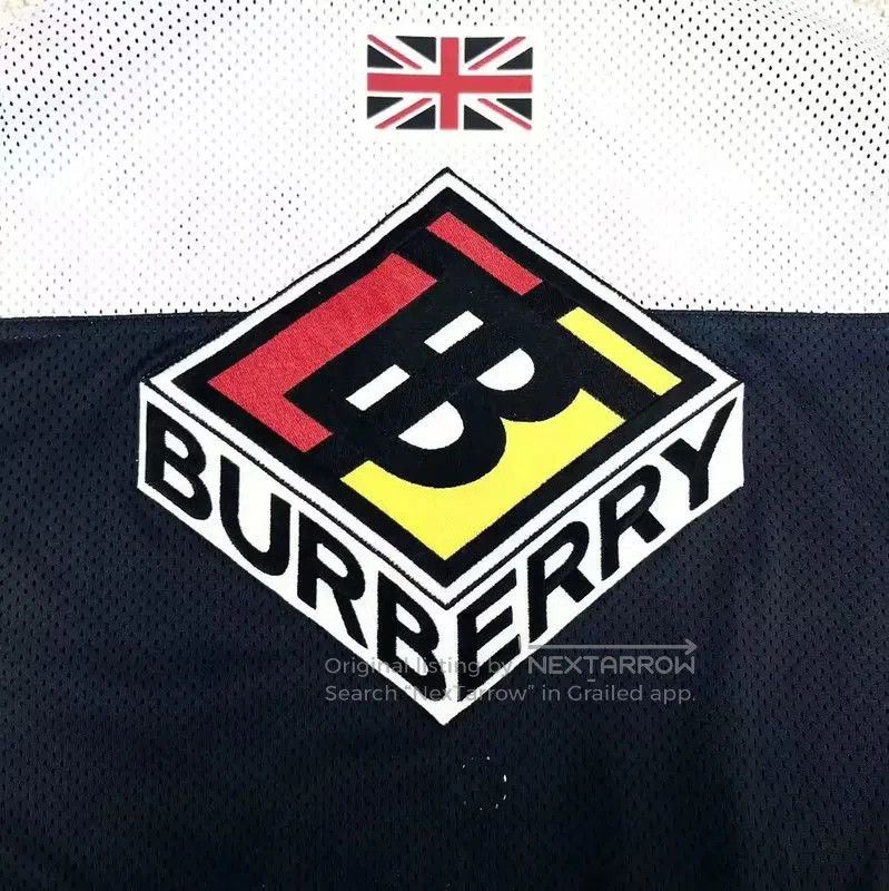Burberry Burberry Black Striped A-Line Dress for Women. Size XXS / US 00 / IT 34 - 4 Thumbnail