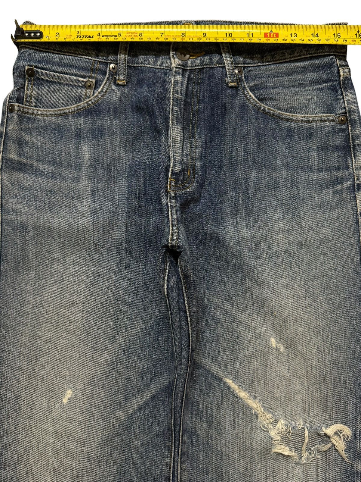 Uniqlo Vintage Y2K Japanese Uniqlo Faded Blue Wash Distress Relaxed Size US 30 / EU 46 - 8 Thumbnail