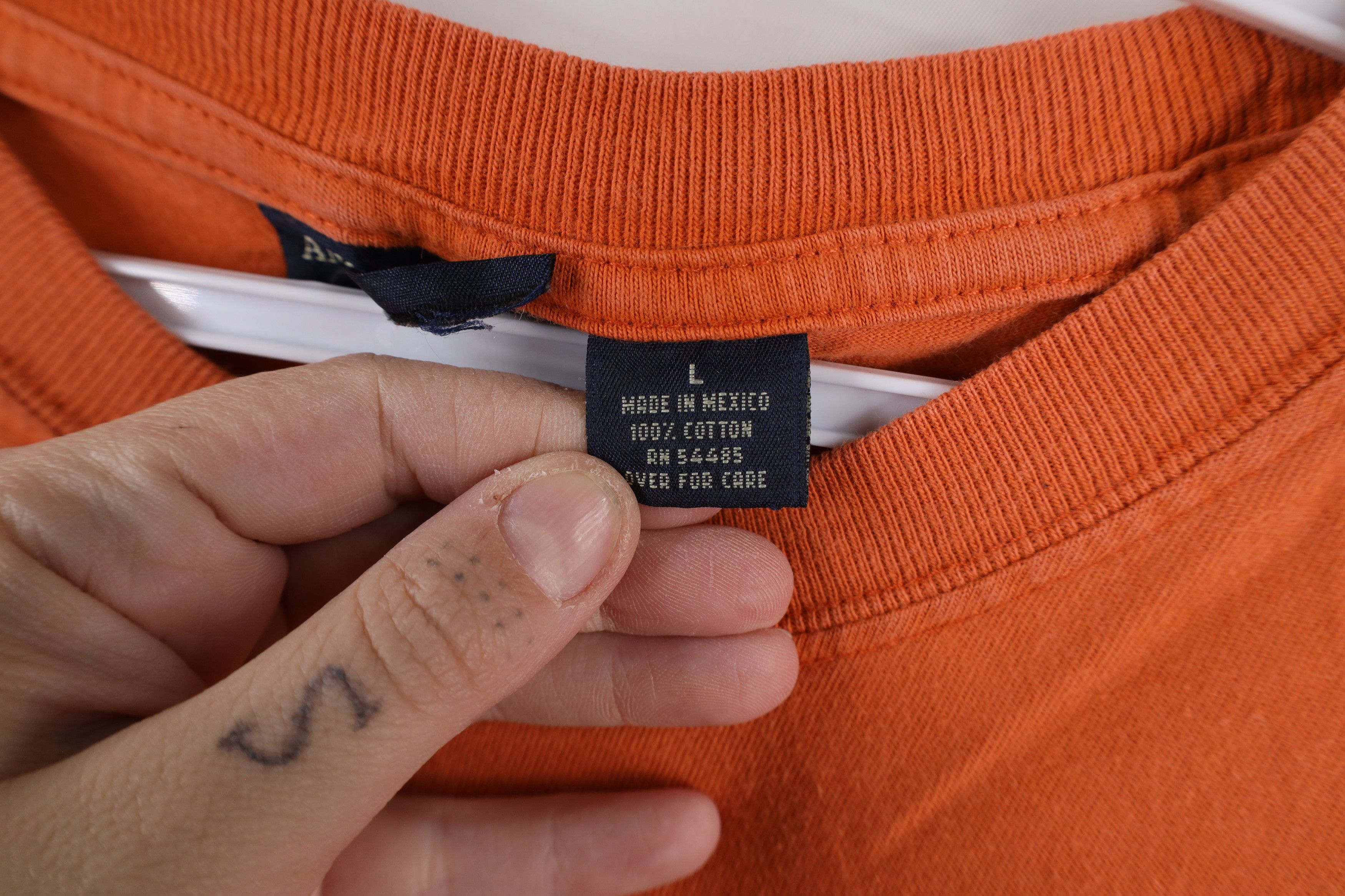 American Eagle Outfitters × Vintage Vintage 90s American Eagle Outfitters Spell T-Shirt Orange Size US L / EU 52-54 / 3 - 9 Thumbnail