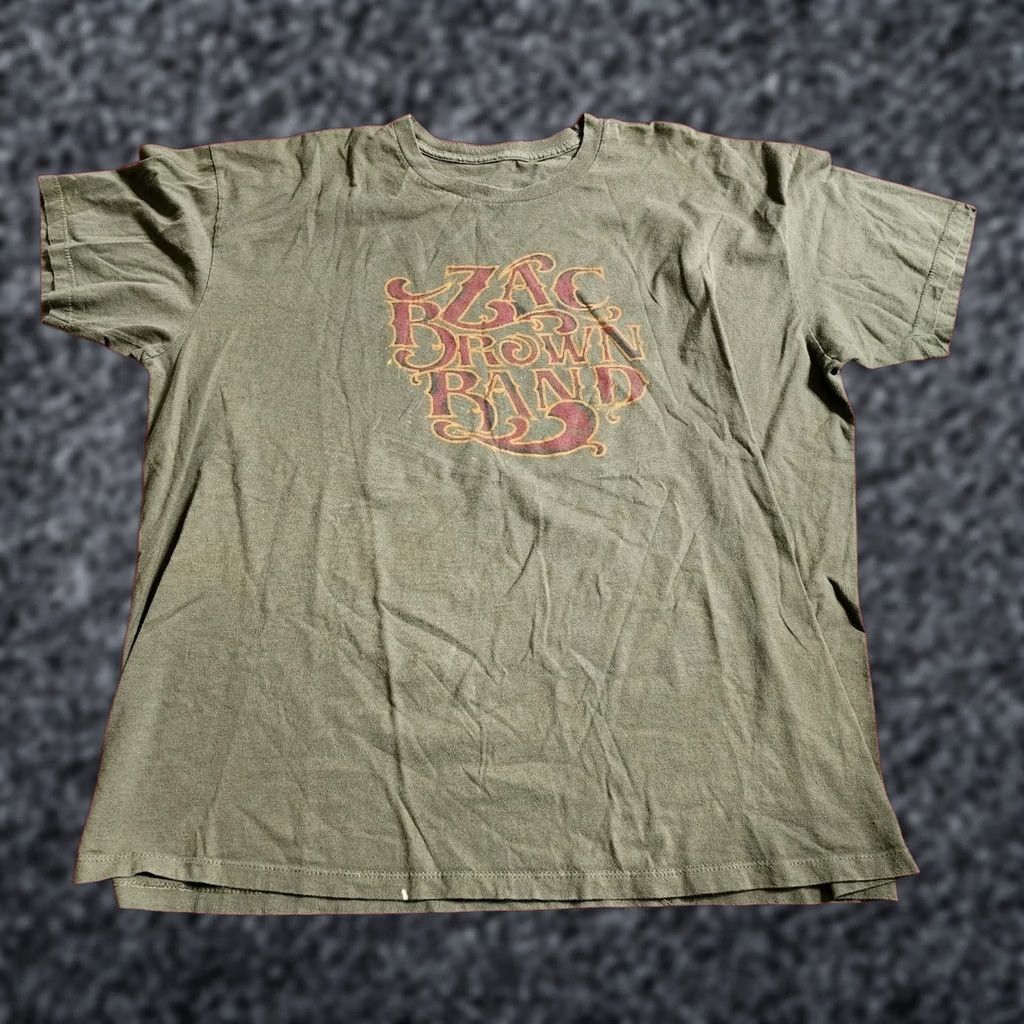 Gildan Mens XL Gildan T-Shirt Pocket Distressed Green Nike not Nike Size US XL / EU 56 / 4 - 1 Thumbnail