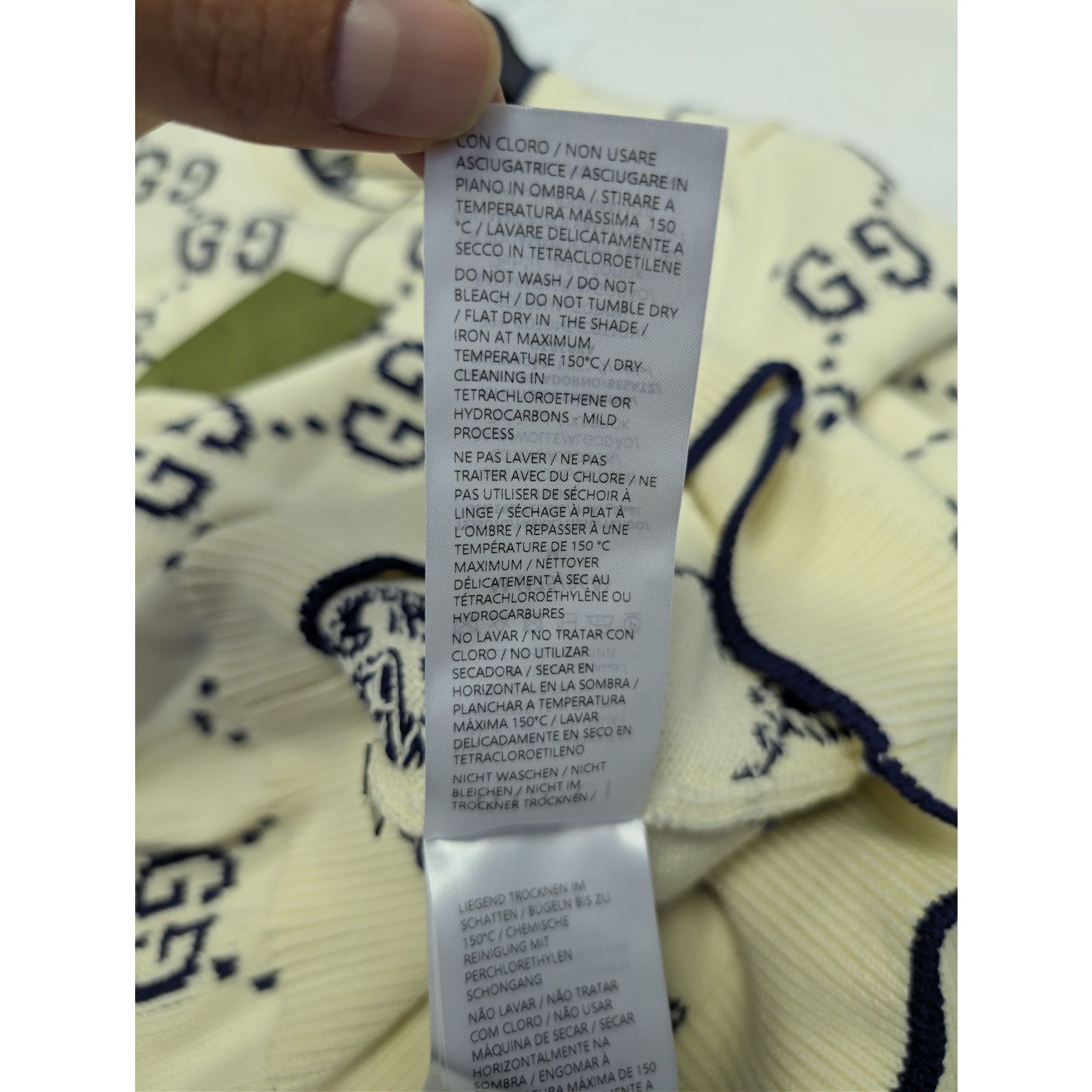 Gucci o1rshd1 GG Cotton Knit Sweater in Ivory / Navy Blue Size US M / EU 48-50 / 2 - 18 Thumbnail