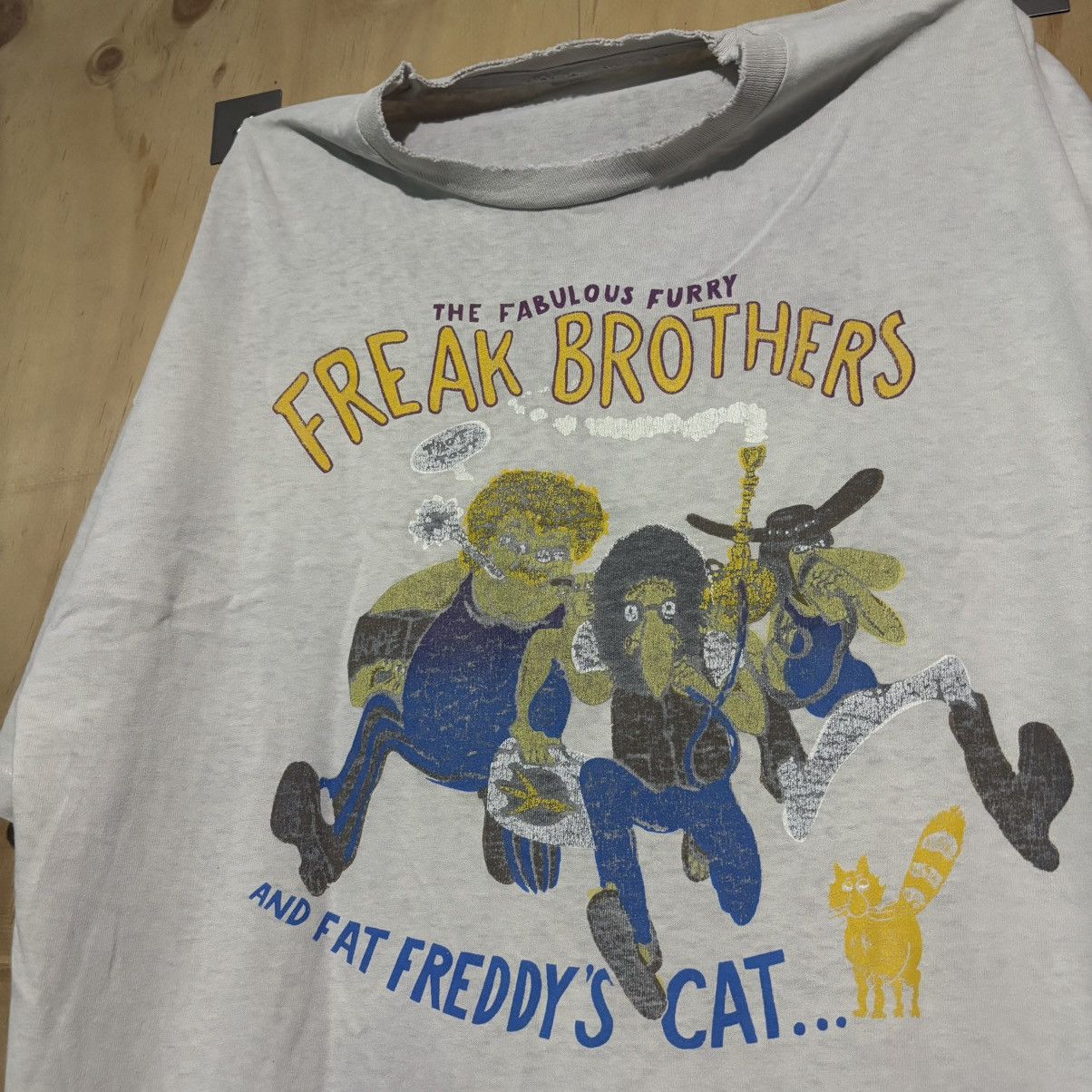 Vintage ❗️RARE❗️90s The Fabulous Furry Freak Brothers Weed Tee Comics Size US XL / EU 56 / 4 - 3 Thumbnail