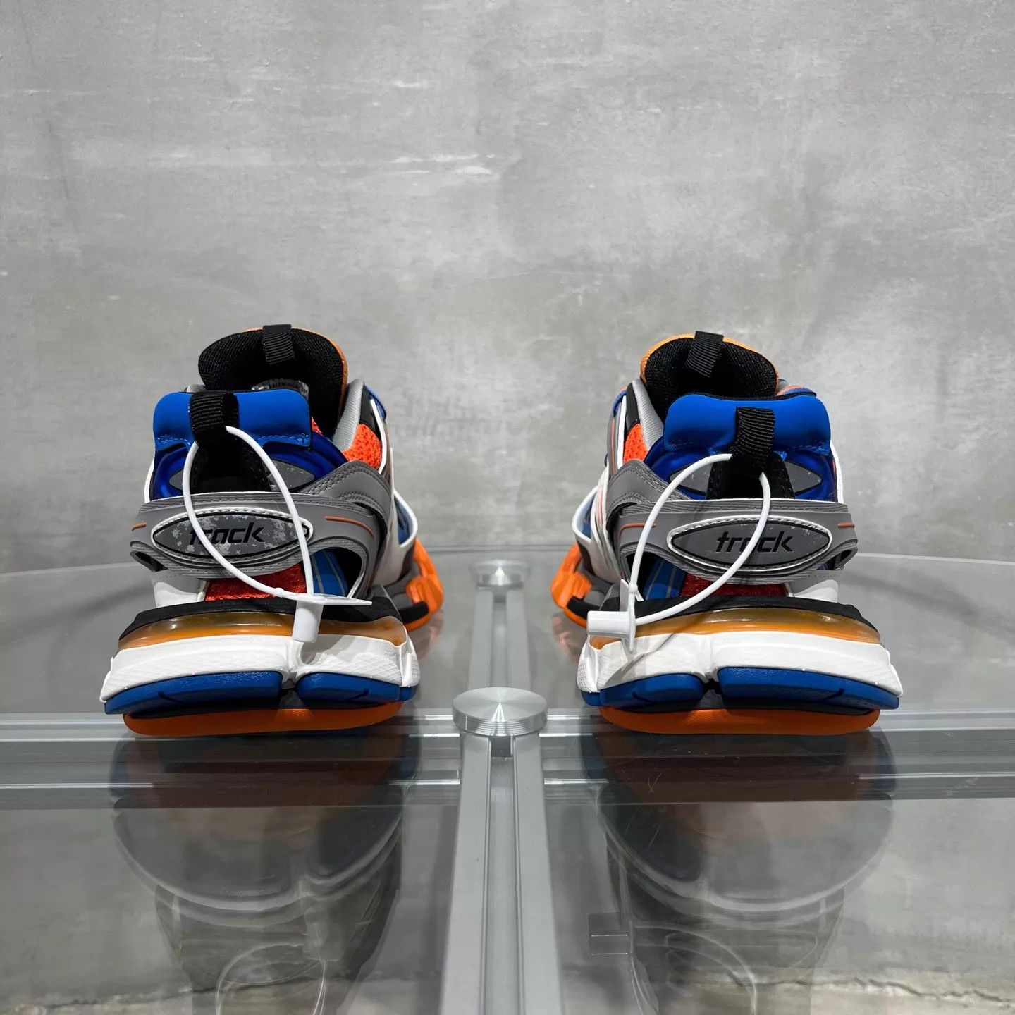 Balenciaga Balenciaga BLCG TRACK White Orange 39 Size US 6 / EU 39 - 6 Thumbnail