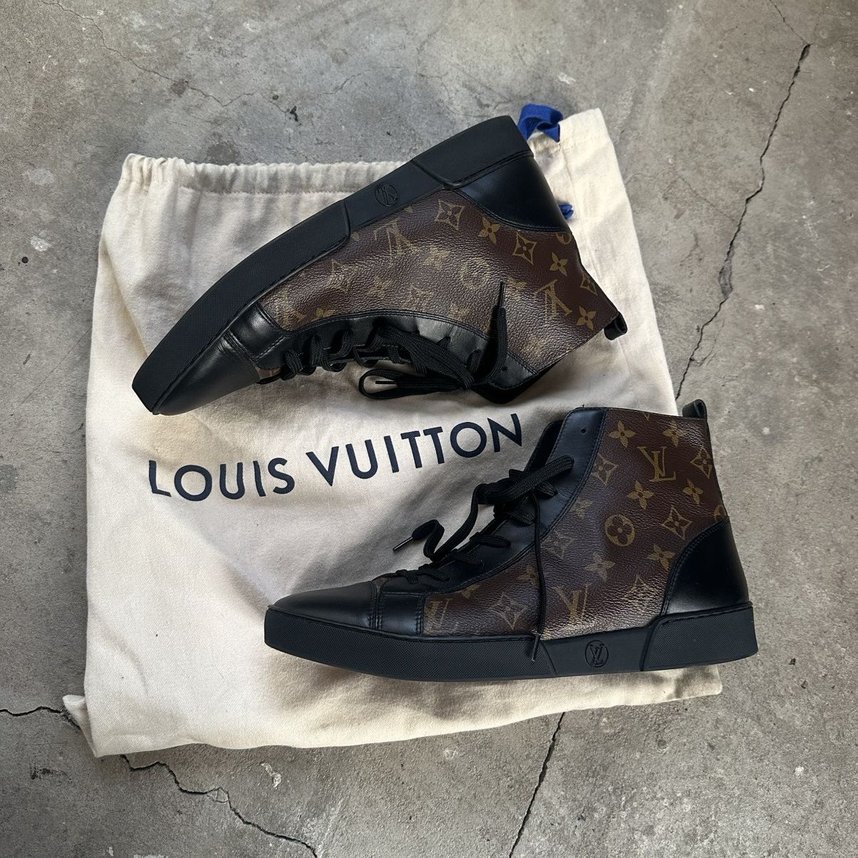 Louis Vuitton LOUIS VUITTON Sneakers Leather LV Monogram Logo Black Men’s Size US 8.5 / EU 41-42 - 10 Thumbnail