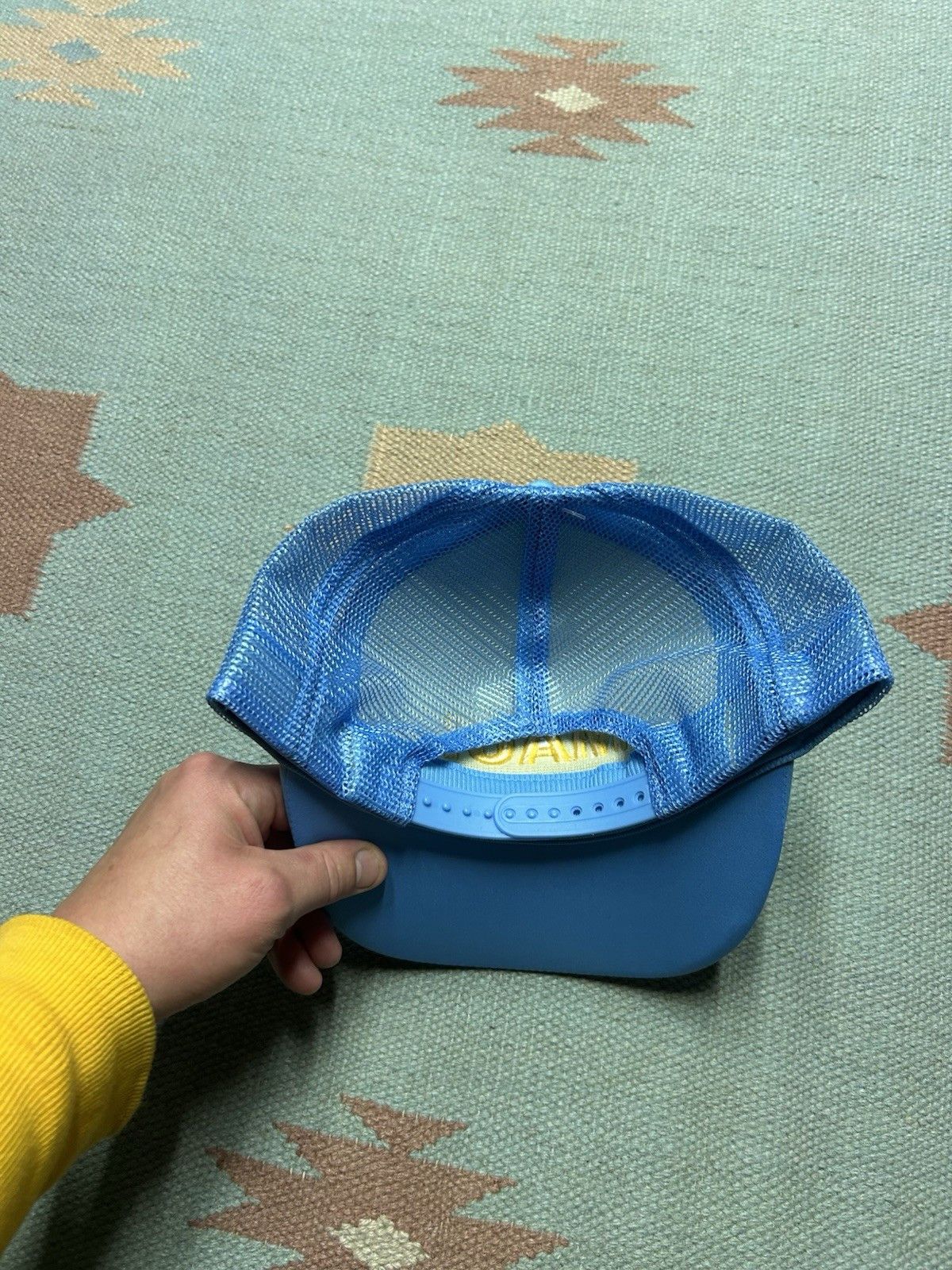 Vintage Vintage trucker hat Maui Hawaii island gold leaf snapback Size ONE SIZE - 4 Thumbnail