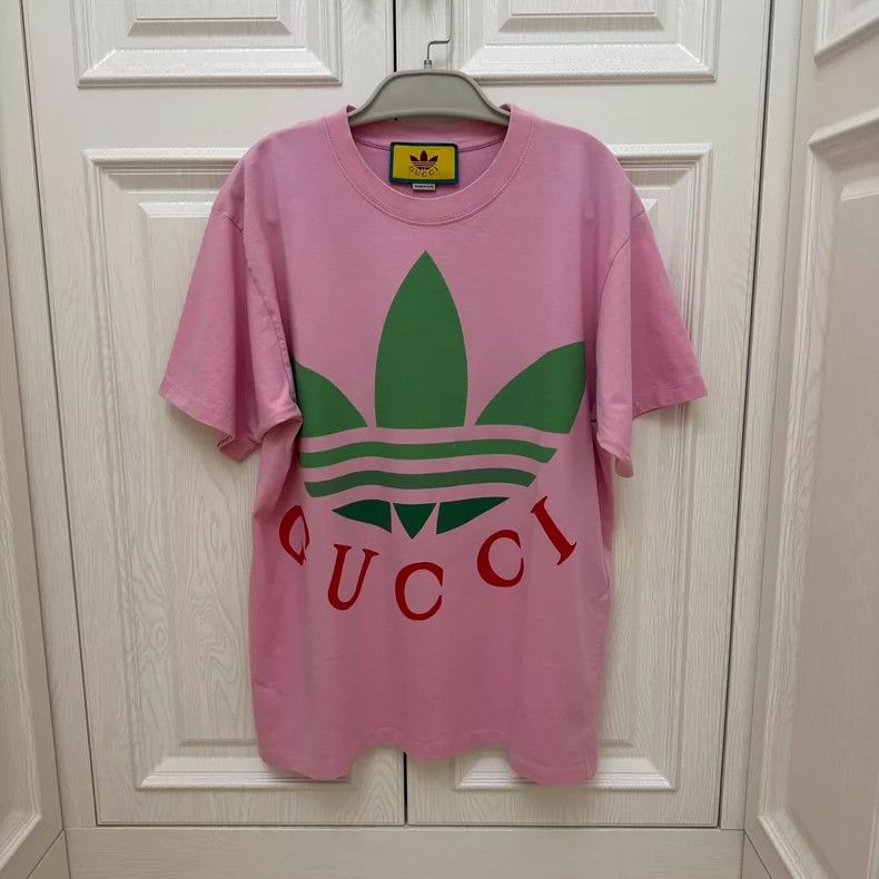 Gucci Gucci Clover co-branded short-sleeved T-shirt 2504-Nextarro Size XS / US 0-2 / IT 36-38 - 1 Thumbnail