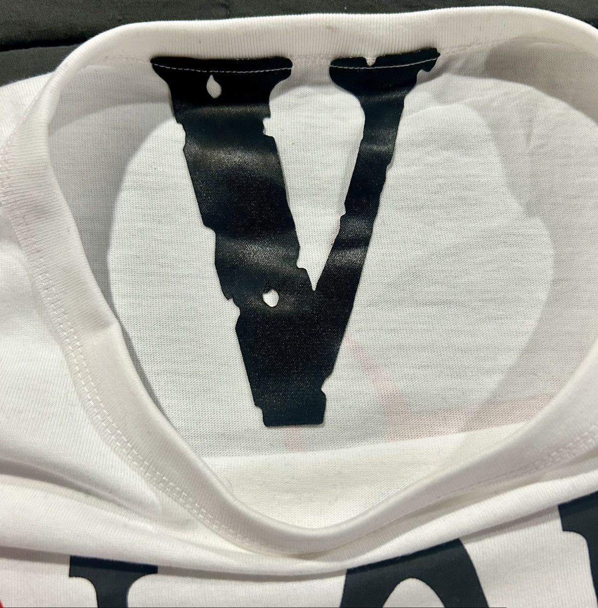 Palm Angels × Vlone Vlone x Palm Angels Logo Tee White Size US L / EU 52-54 / 3 - 4 Thumbnail