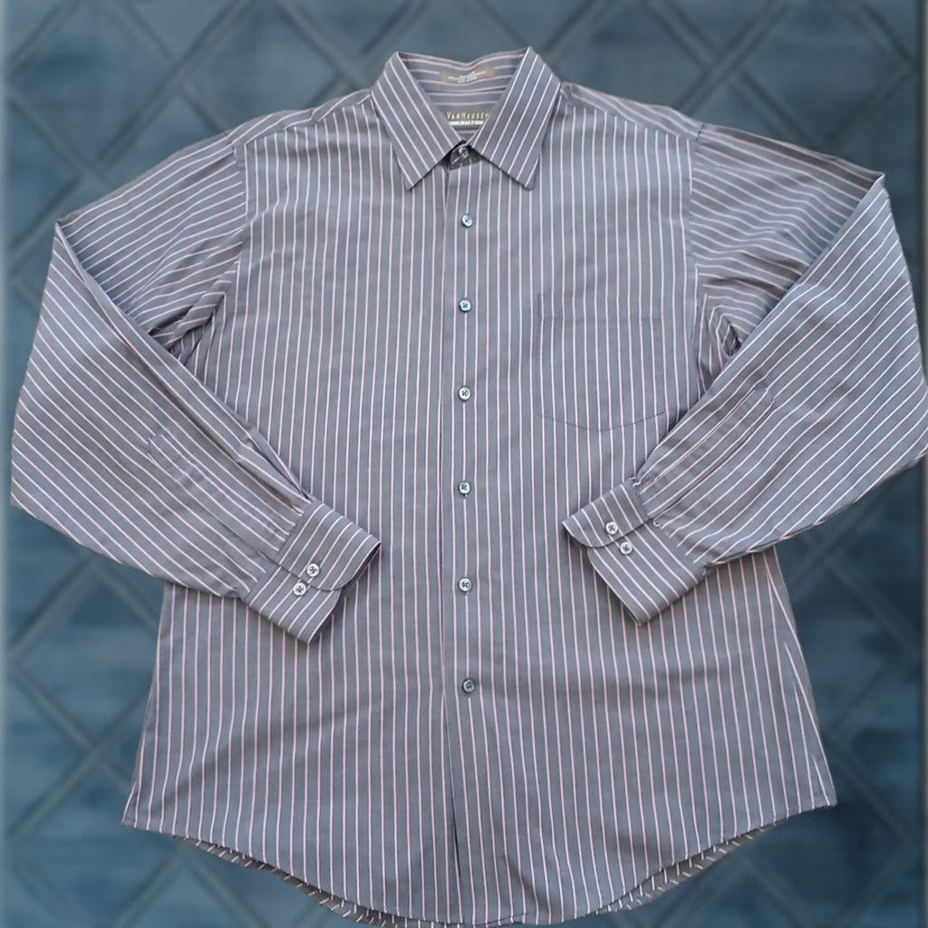 Van Heusen Van Heusen Shirt Mens Large Fitted Gray Pink Striped Long Sleeve Button Up Size US L / EU 52-54 / 3 - 1 Thumbnail
