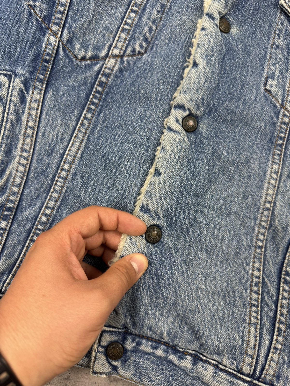 Levi's Levi’s Vintage Stonewashed Blue Denim Trucker Sherpa Bomber Size US XL / EU 56 / 4 - 11 Thumbnail