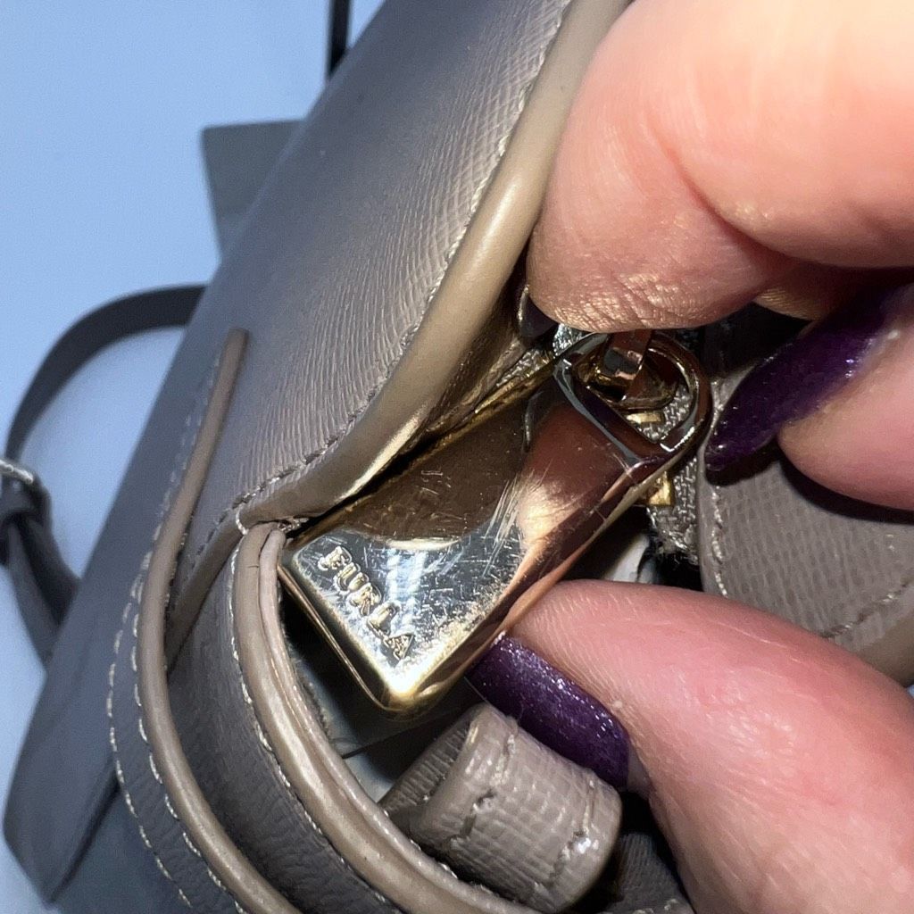Furla Furla Agata Saffiano Leather Crossbody Bag in Sabbia Size ONE SIZE - 8 Thumbnail
